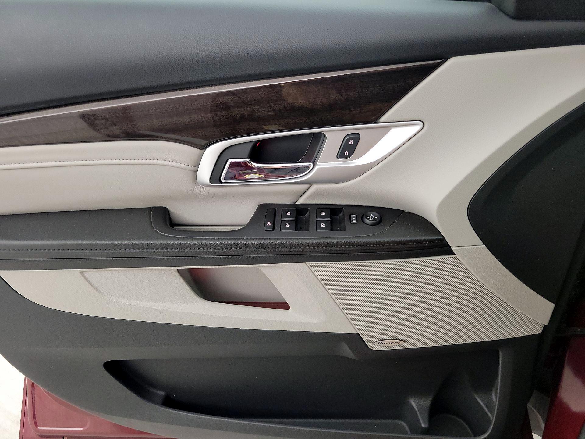 Thumbnail: 2017 GMC Terrain - 12
