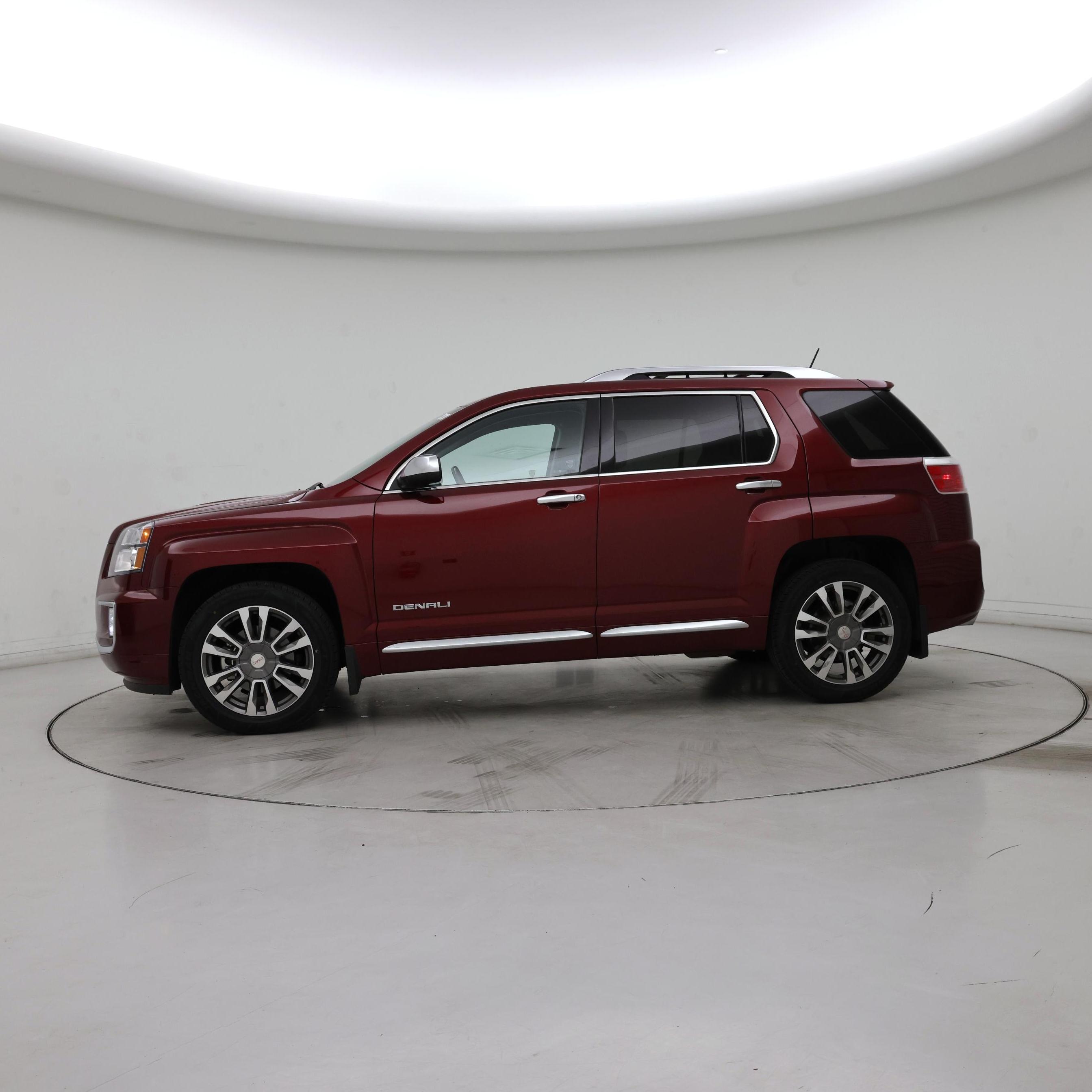 Thumbnail: 2017 GMC Terrain - 3