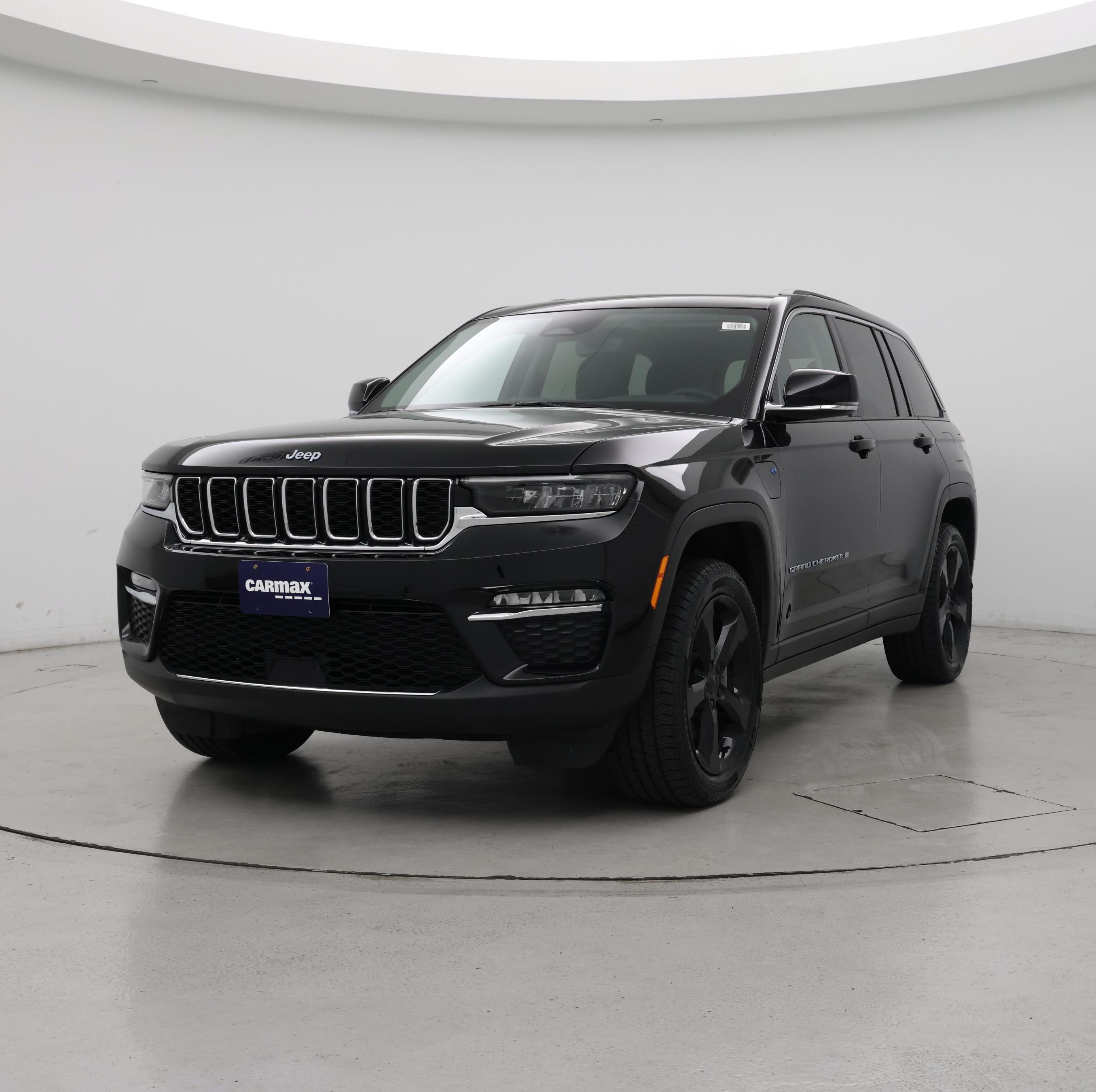 Thumbnail: 2022 Jeep Grand Cherokee - 4