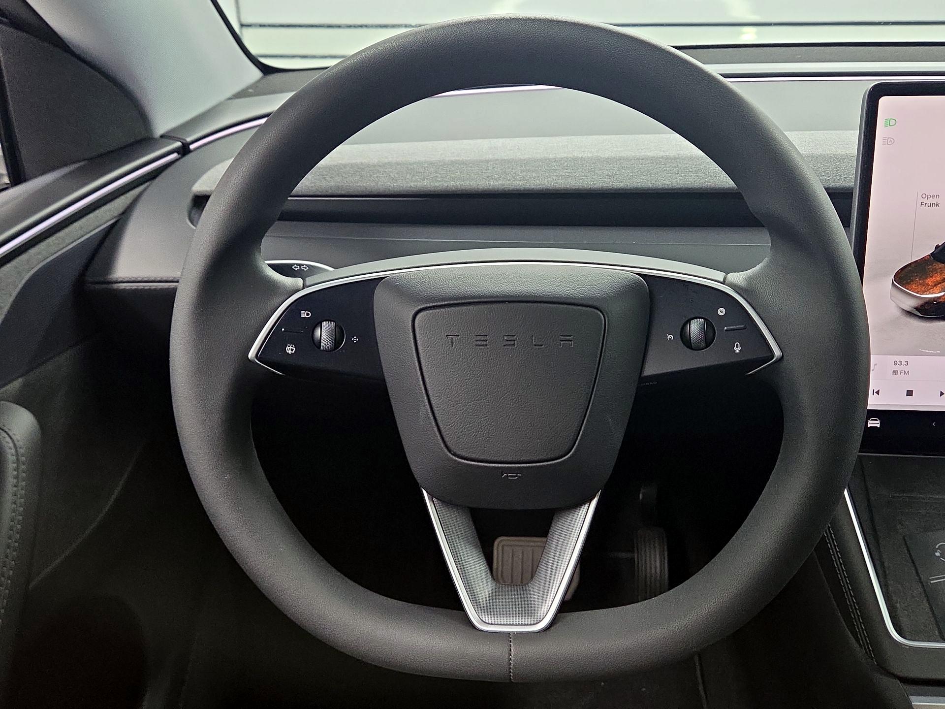 Thumbnail: 2026 Tesla Model Y - 10