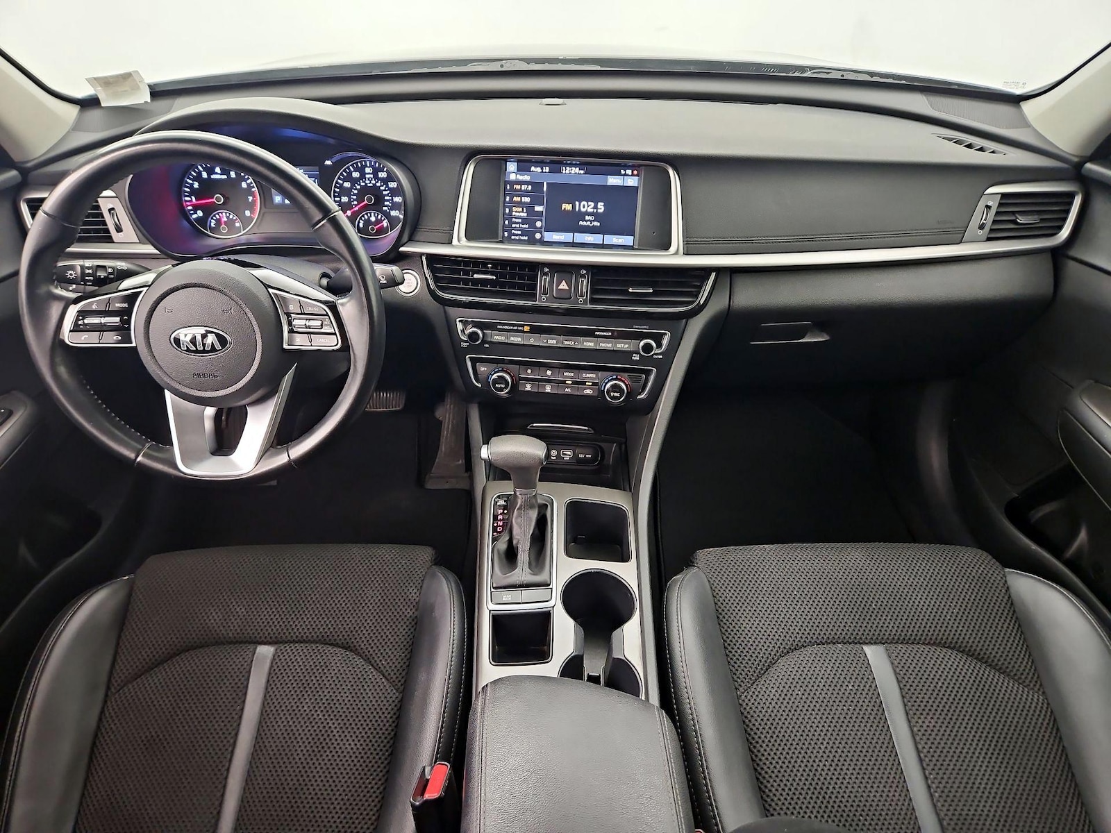2019 Kia Optima S - Photo 10