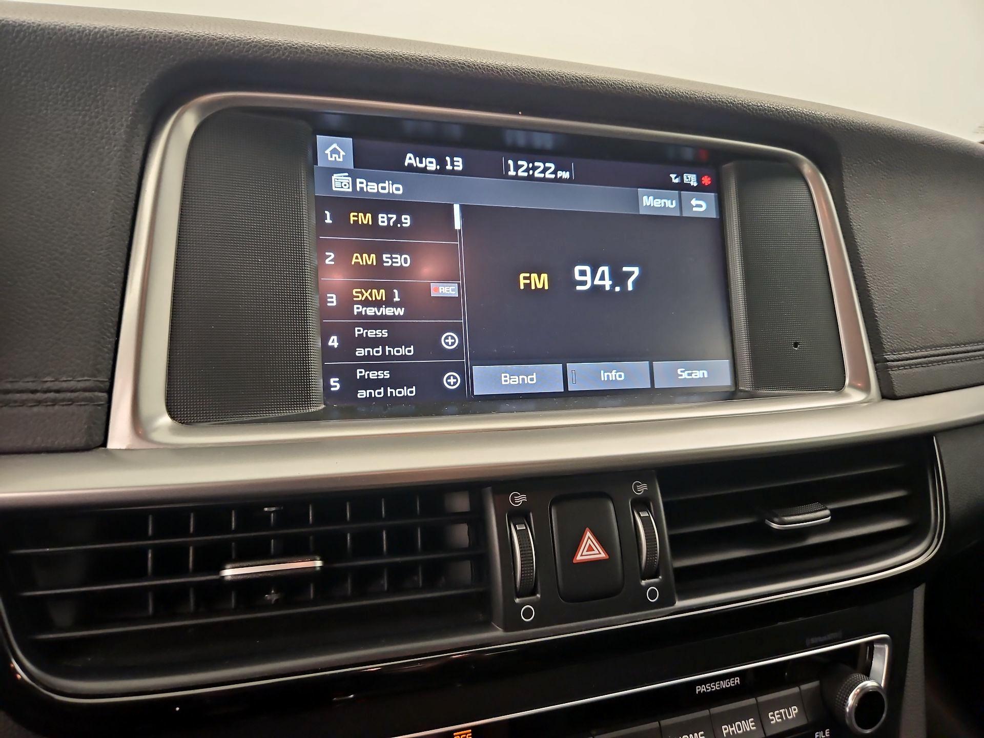 Thumbnail: 2019 Kia Optima - 15