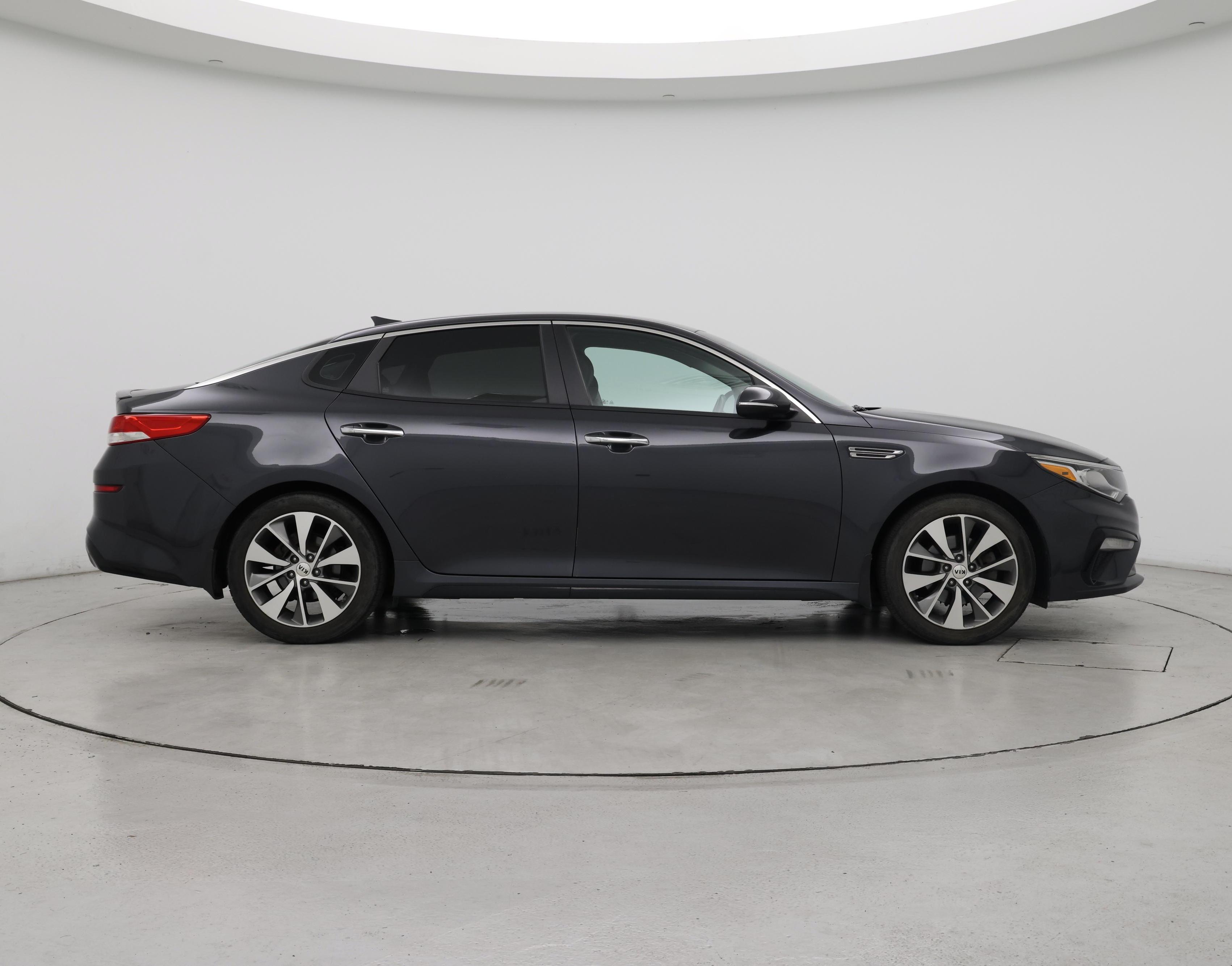 Thumbnail: 2019 Kia Optima - 7