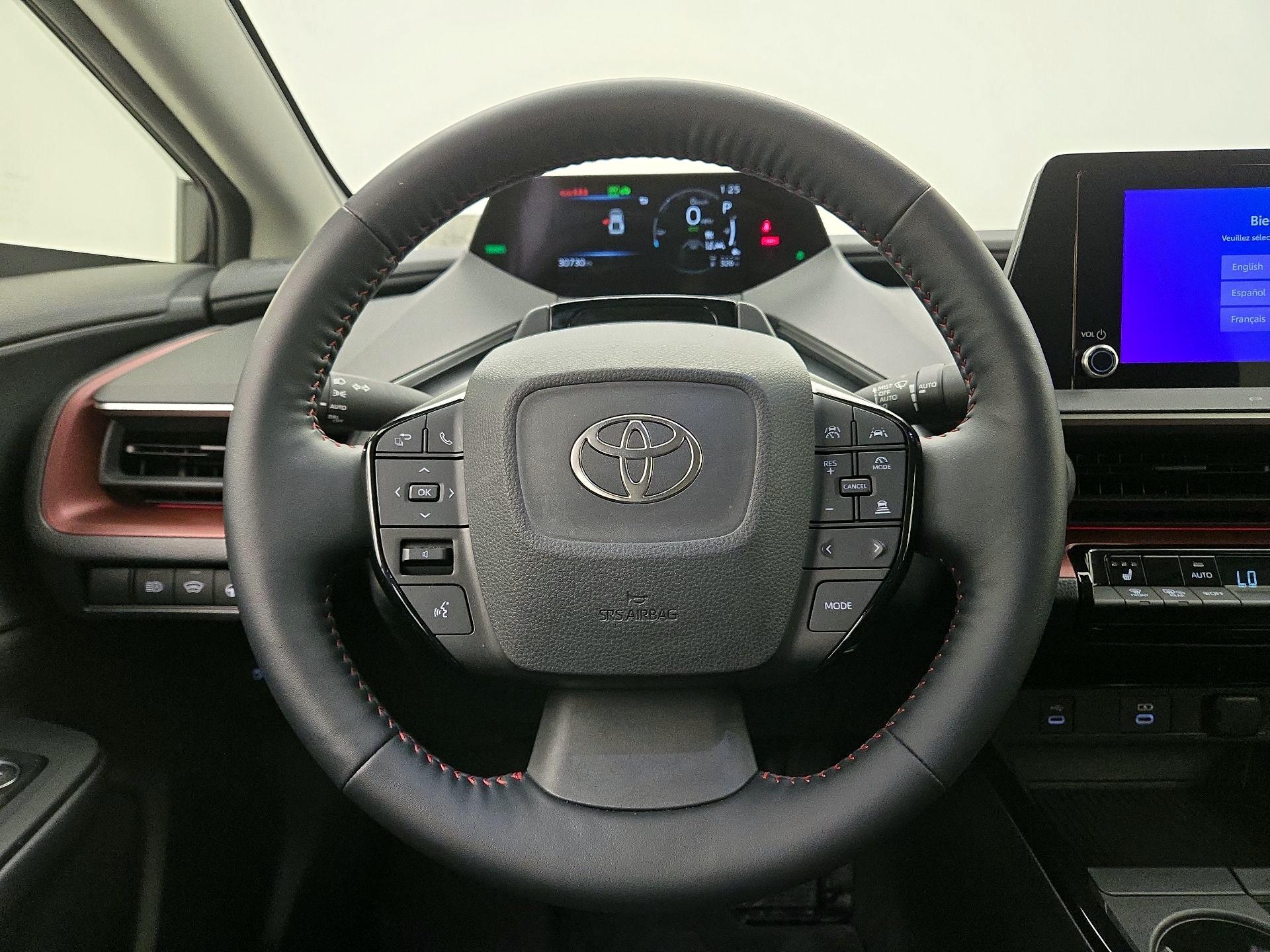 Thumbnail: 2023 Toyota Prius Prime - 10
