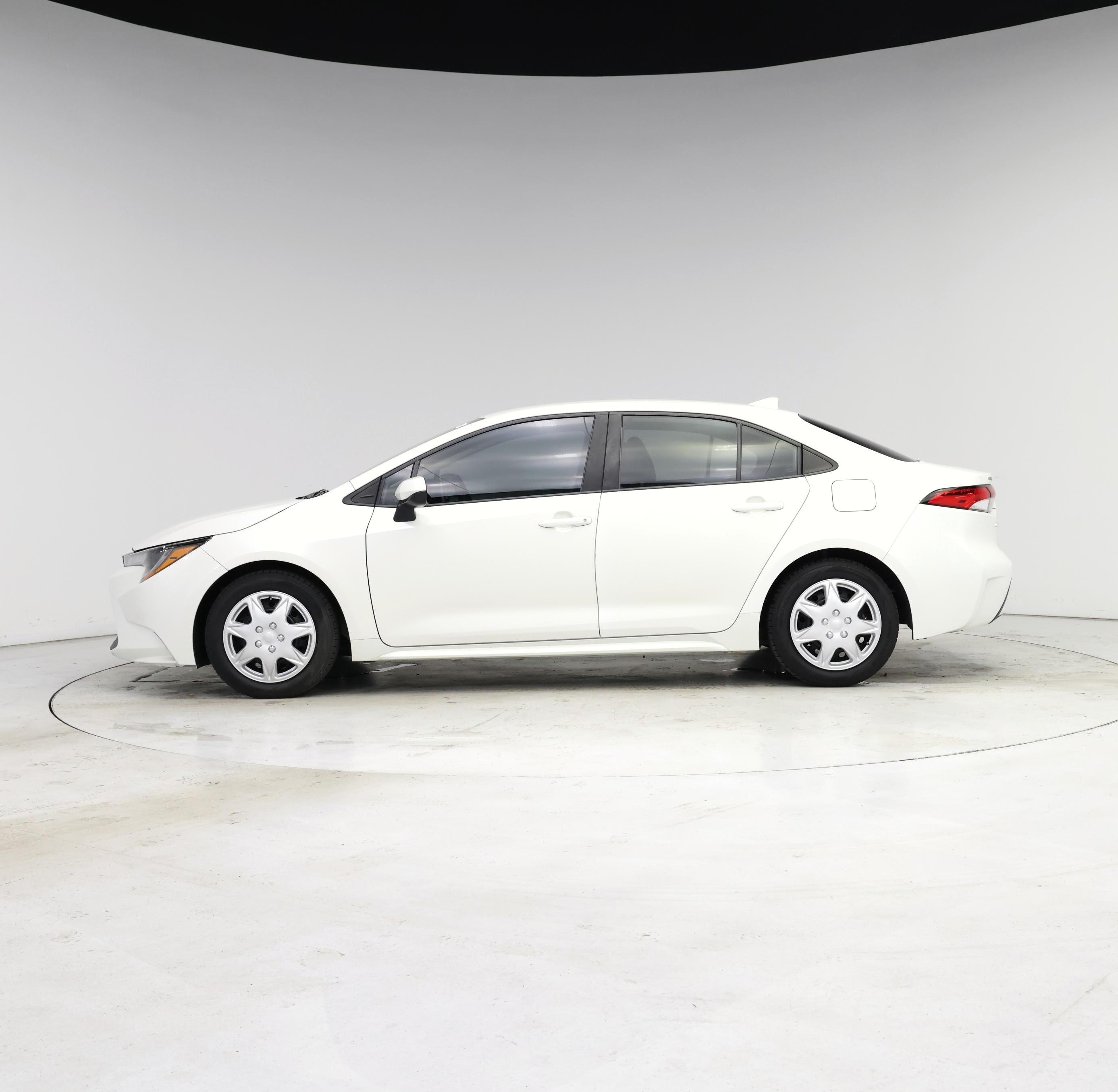 Thumbnail: 2021 Toyota Corolla - 3