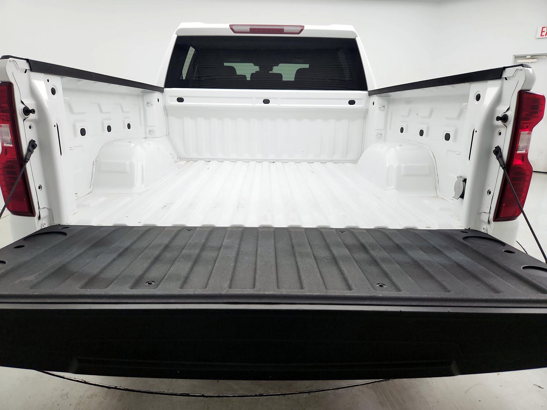 Thumbnail: 2022 Chevrolet Silverado 1500 - 20