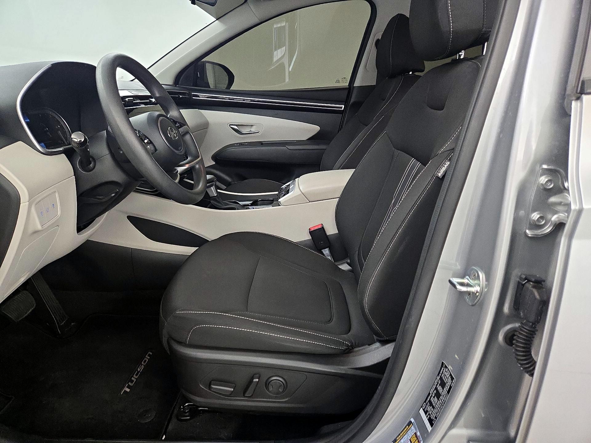 Thumbnail: 2023 Hyundai Tucson - 11