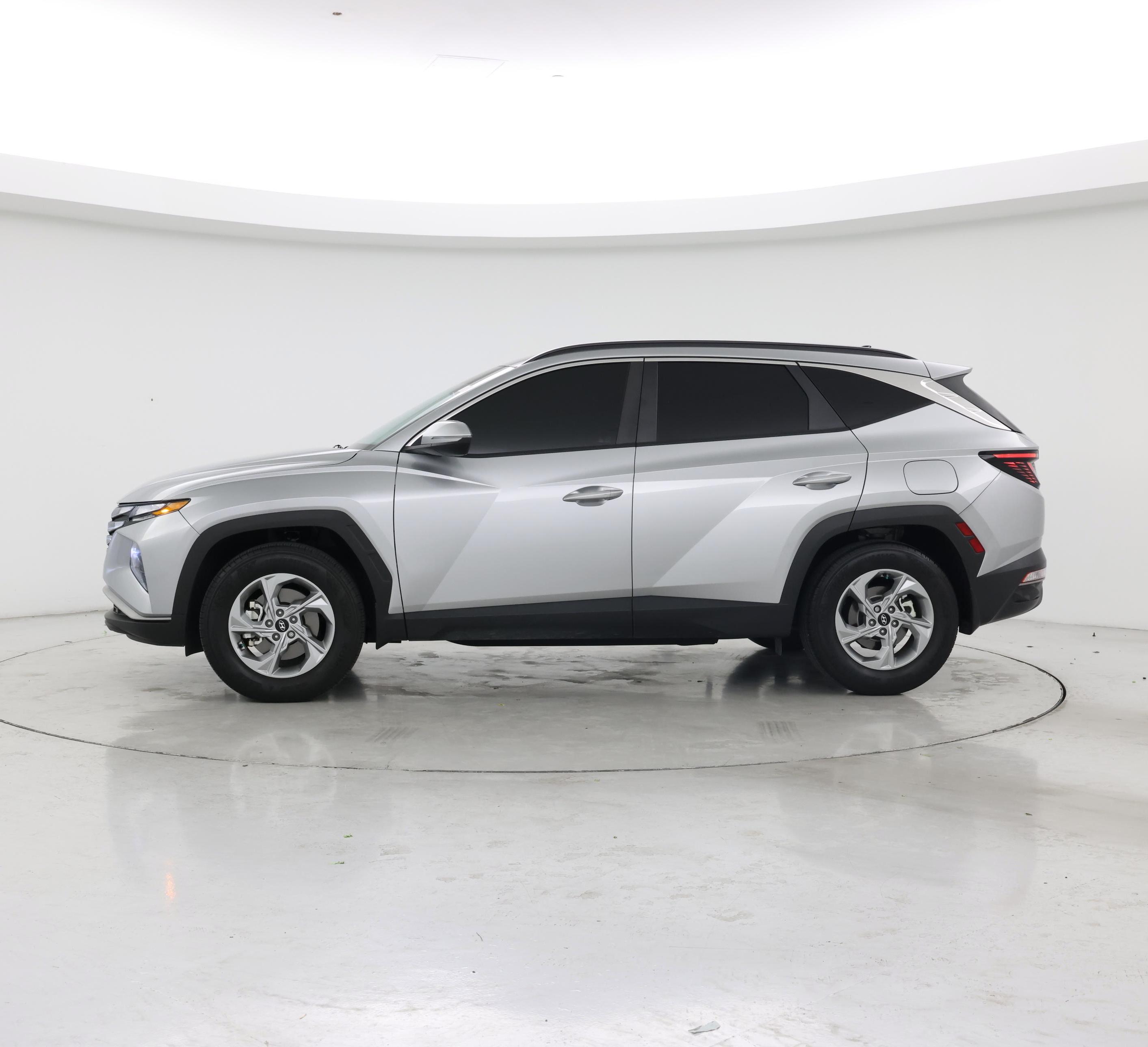 Thumbnail: 2023 Hyundai Tucson - 3