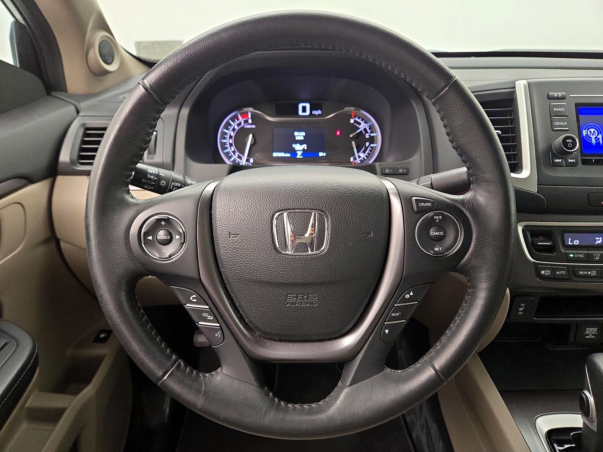 Thumbnail: 2017 Honda Ridgeline - 10