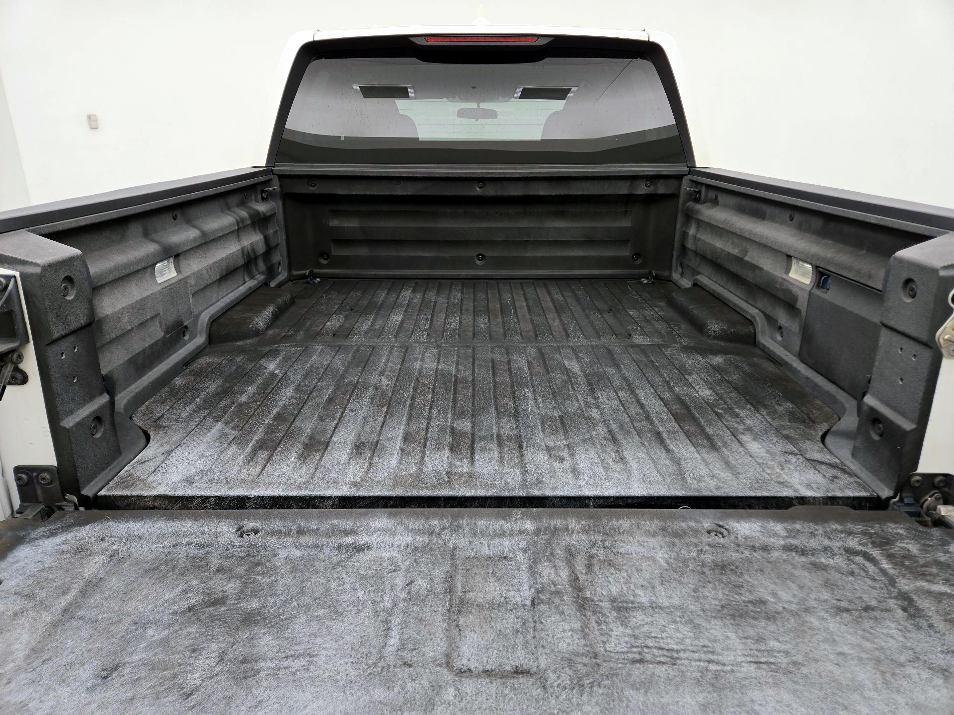 Thumbnail: 2017 Honda Ridgeline - 20