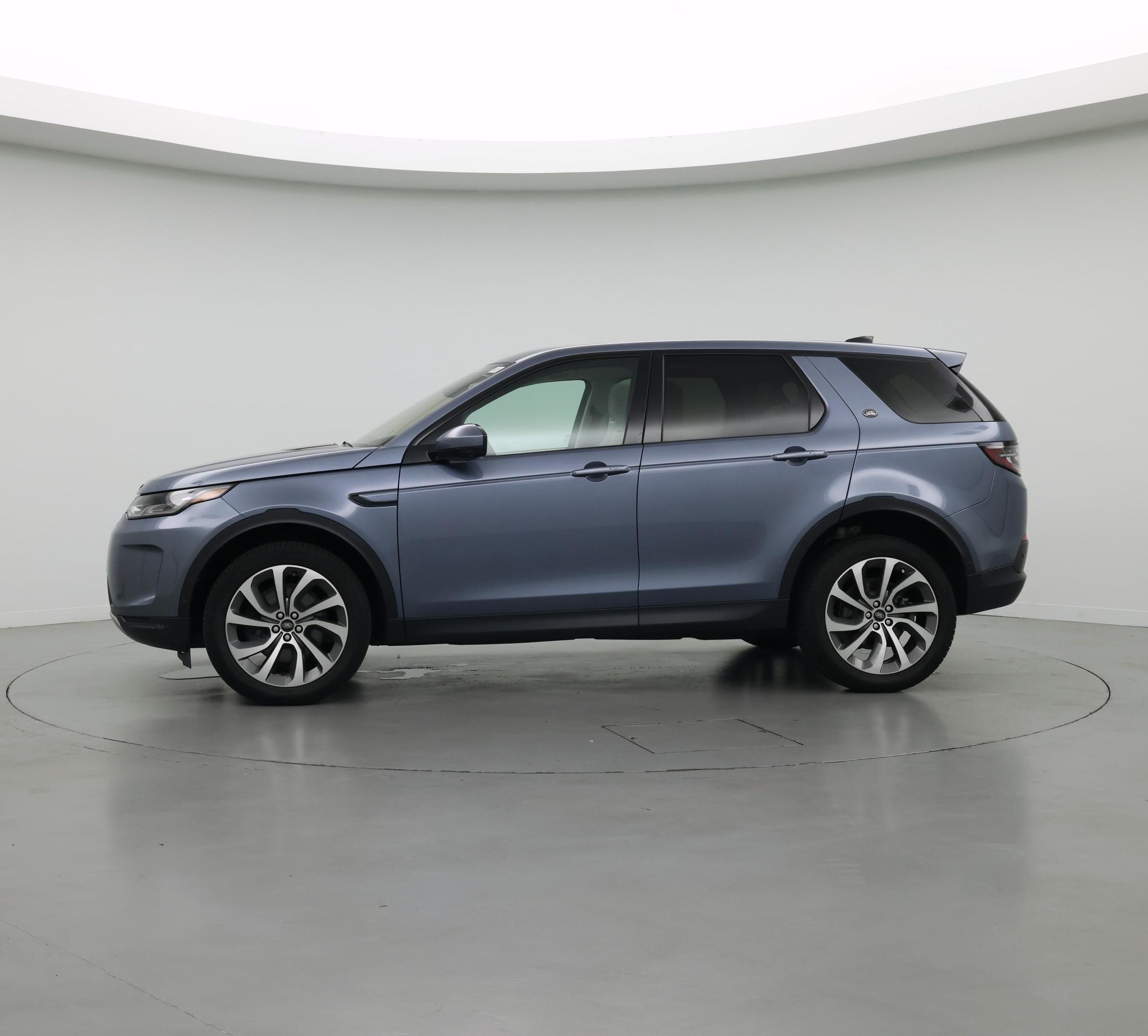 Thumbnail: 2021 Land Rover Discovery Sport - 3
