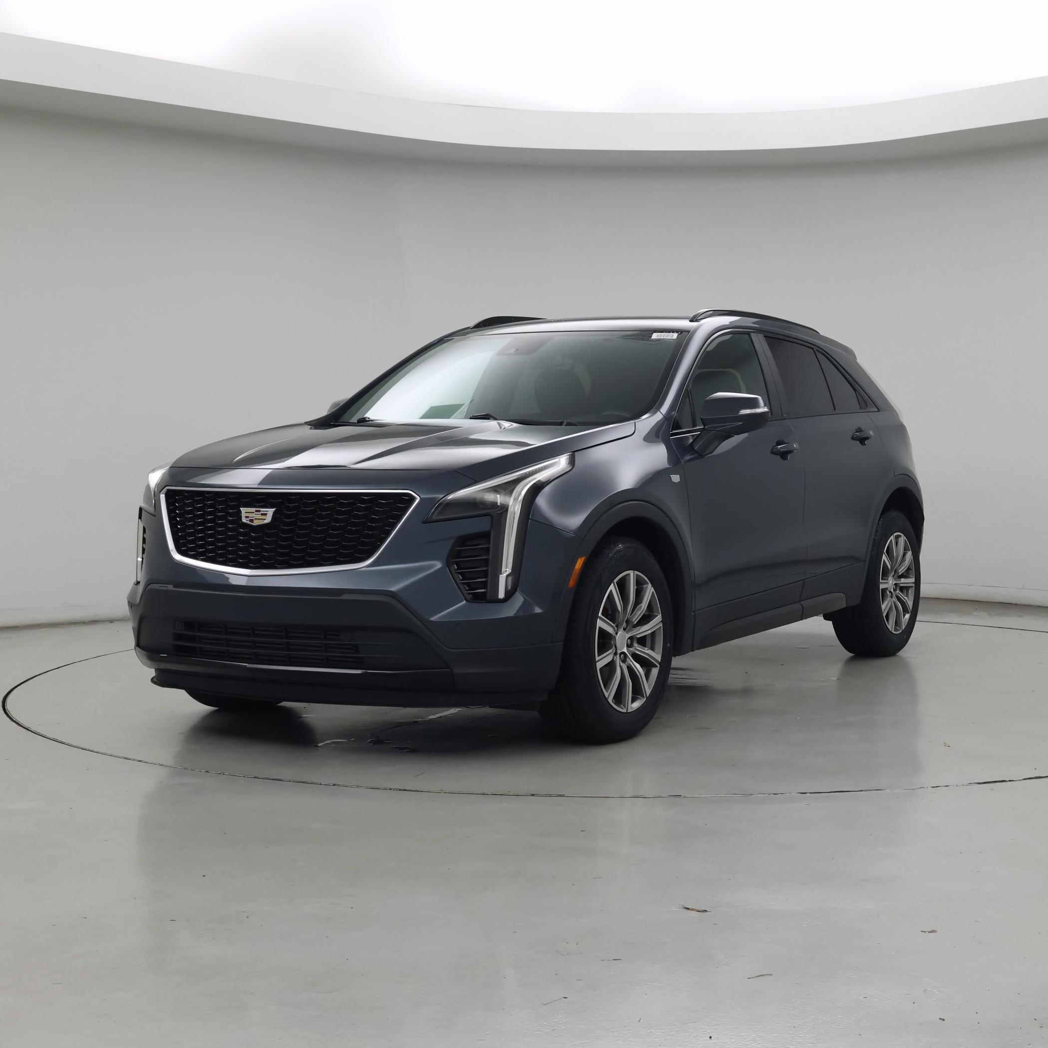 Thumbnail: 2021 Cadillac XT4 - 4