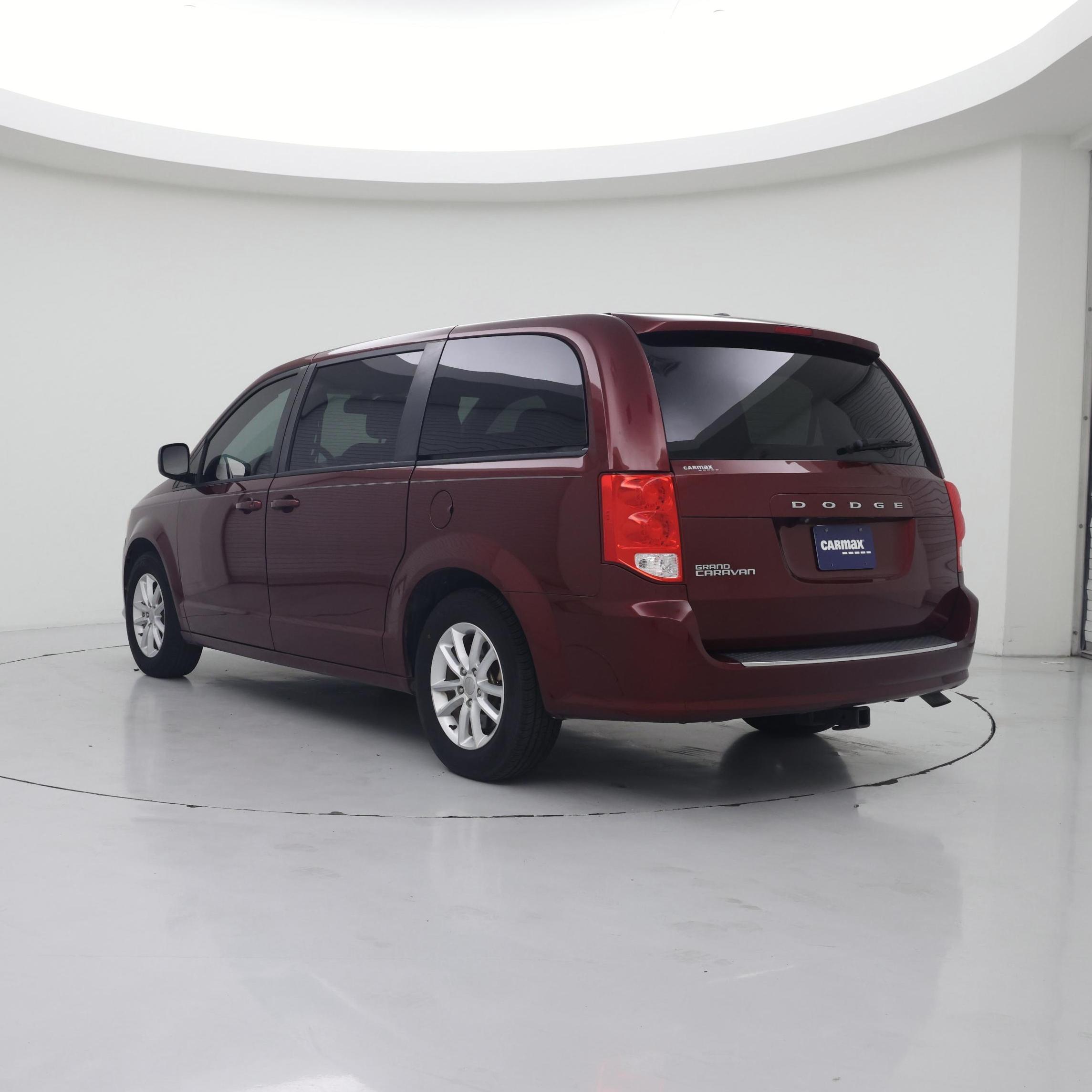 Thumbnail: 2020 Dodge Grand Caravan - 2