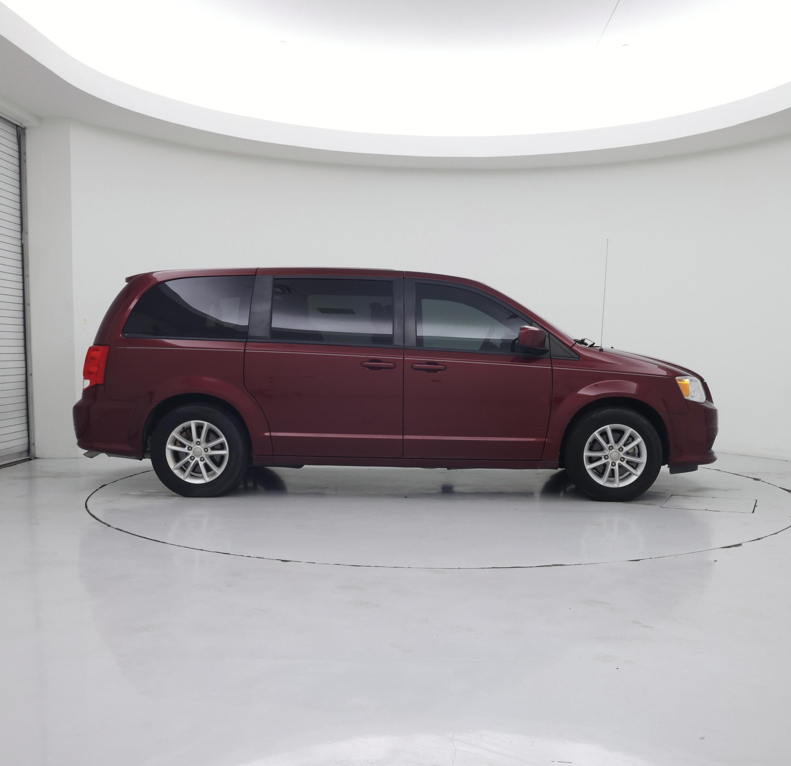 Thumbnail: 2020 Dodge Grand Caravan - 7