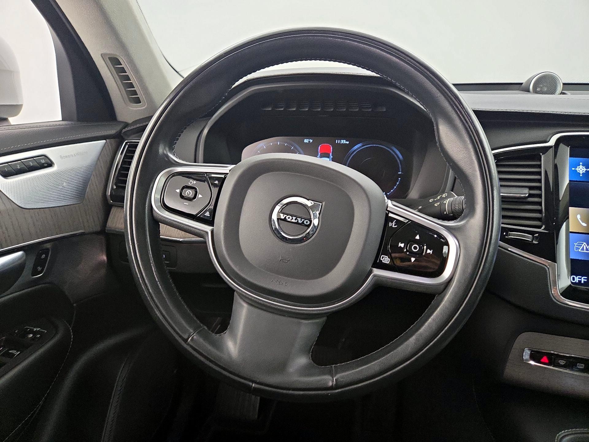 Thumbnail: 2022 Volvo XC90 - 10
