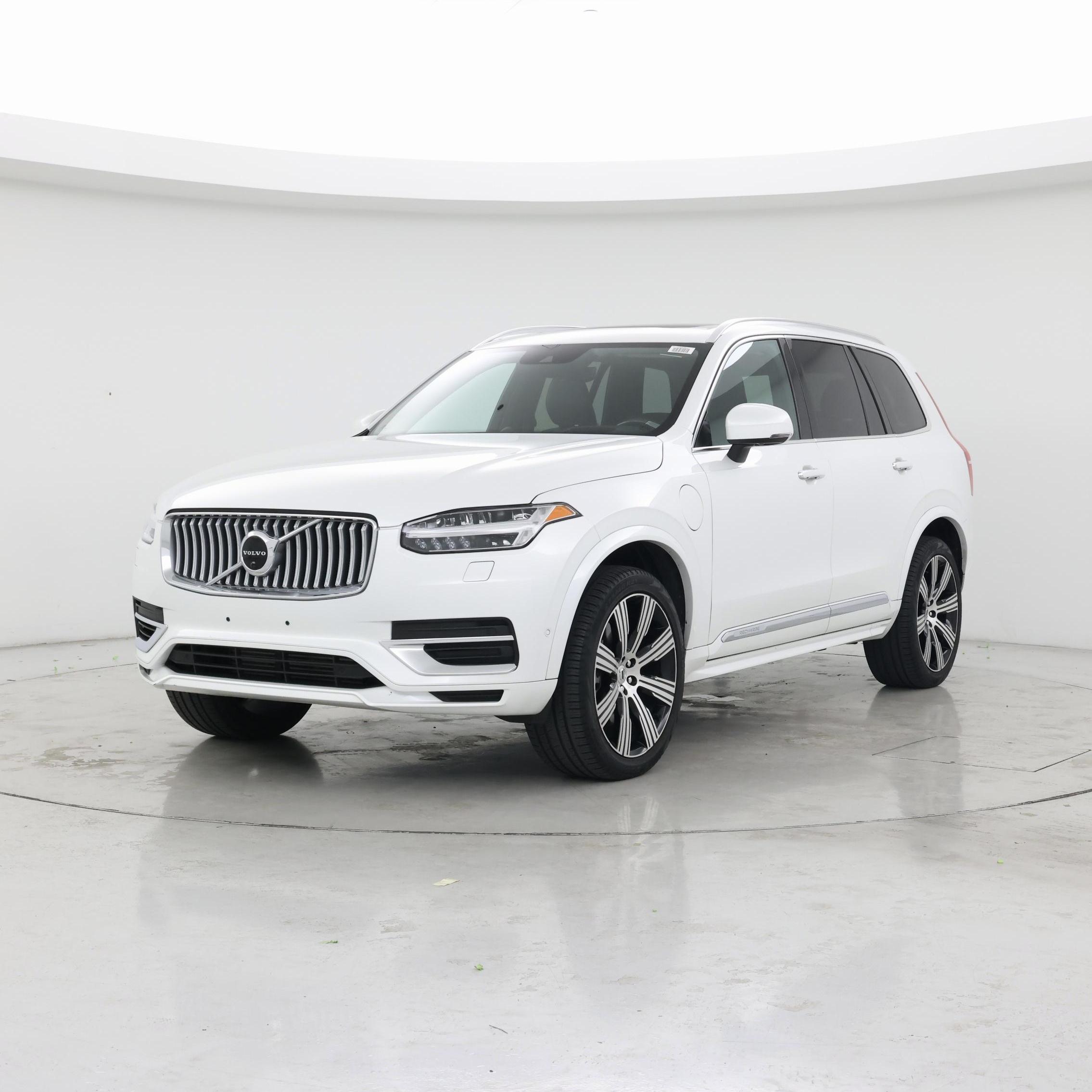 Thumbnail: 2022 Volvo XC90 - 4