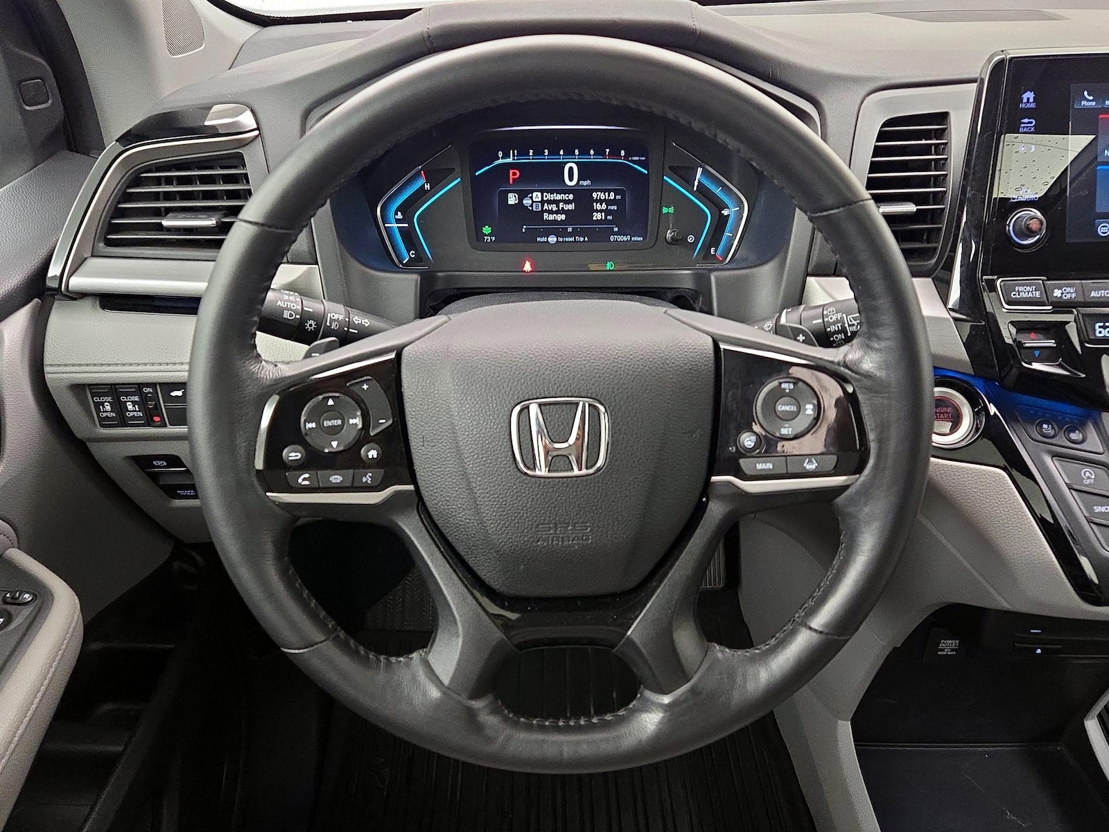 2018 Honda Odyssey Elite - Photo 11