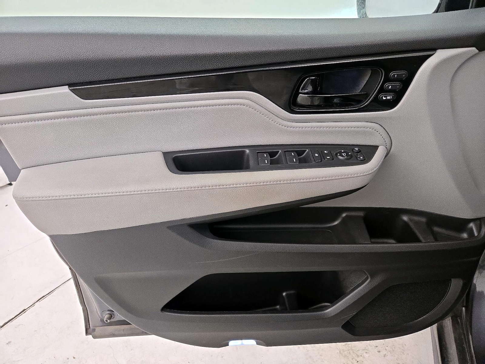 2018 Honda Odyssey Elite - Photo 13