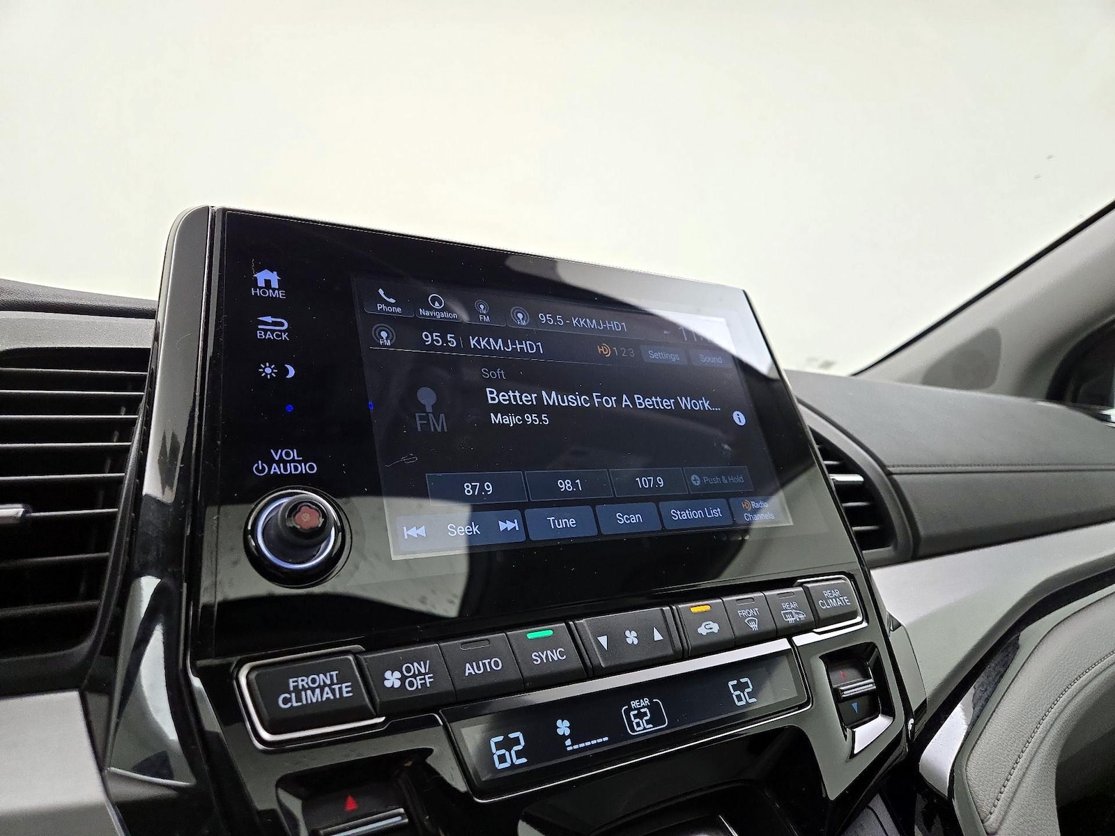 2018 Honda Odyssey Elite - Photo 17