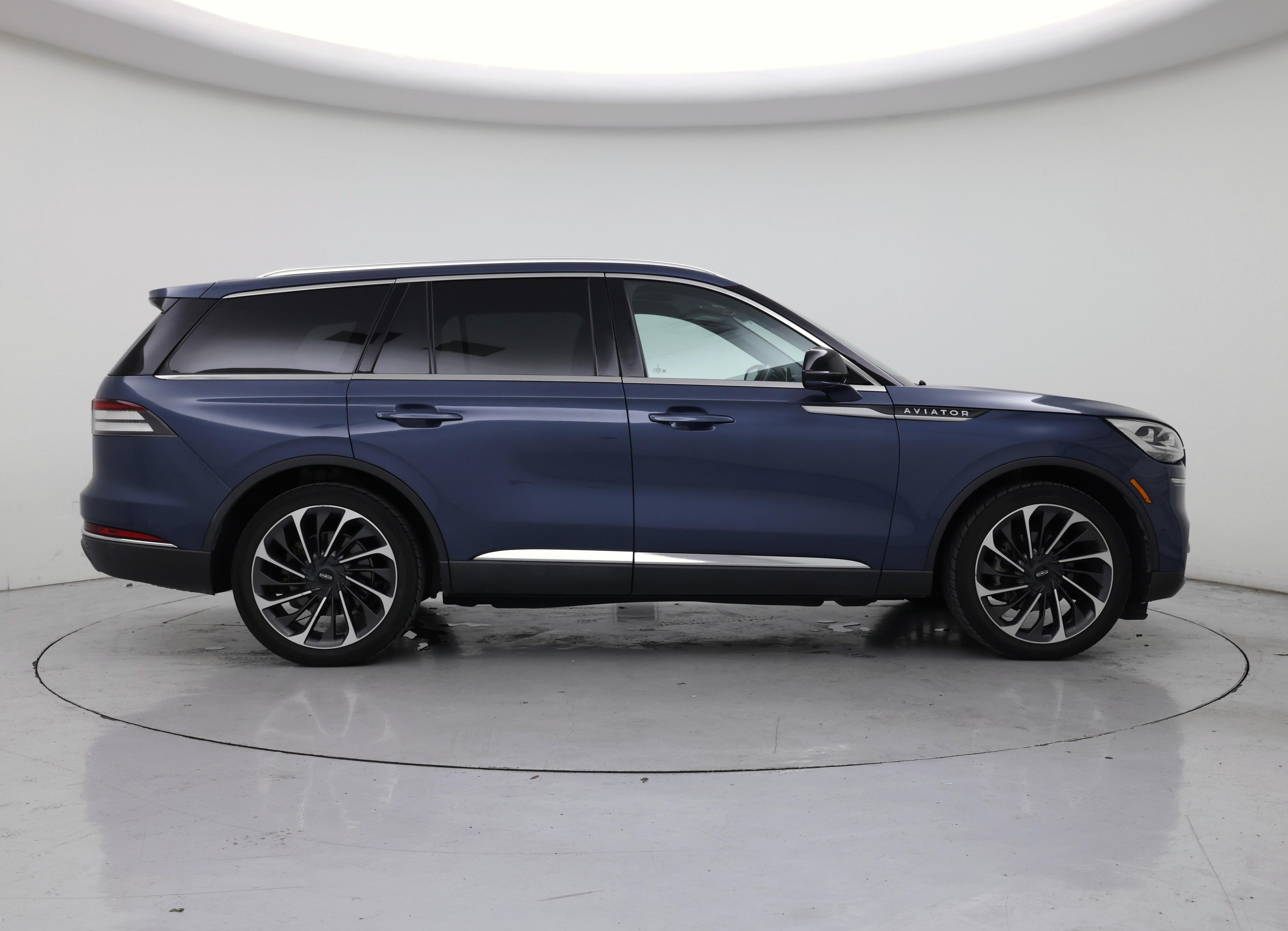 Thumbnail: 2020 Lincoln Aviator - 7