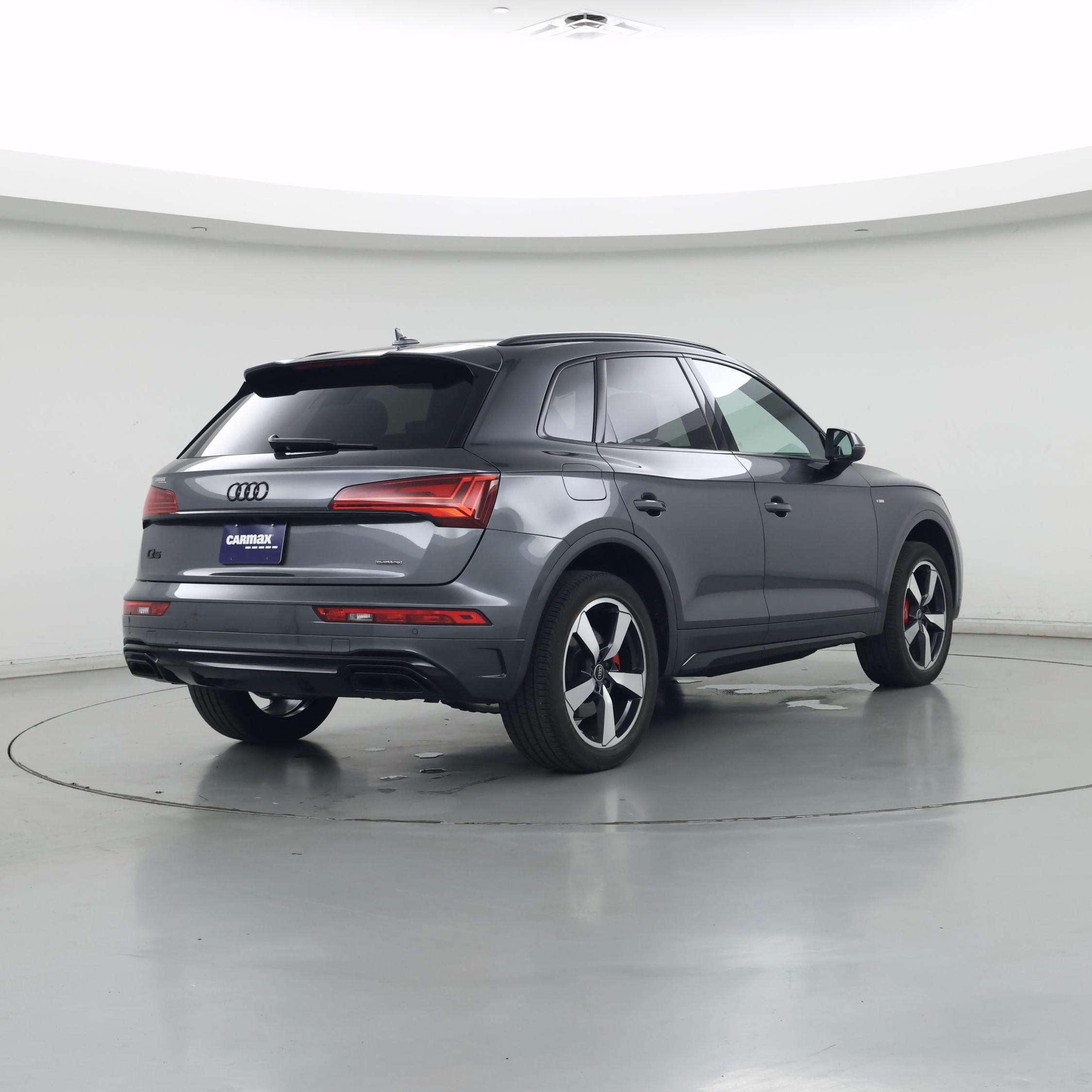 Thumbnail: 2024 Audi Q5 - 8