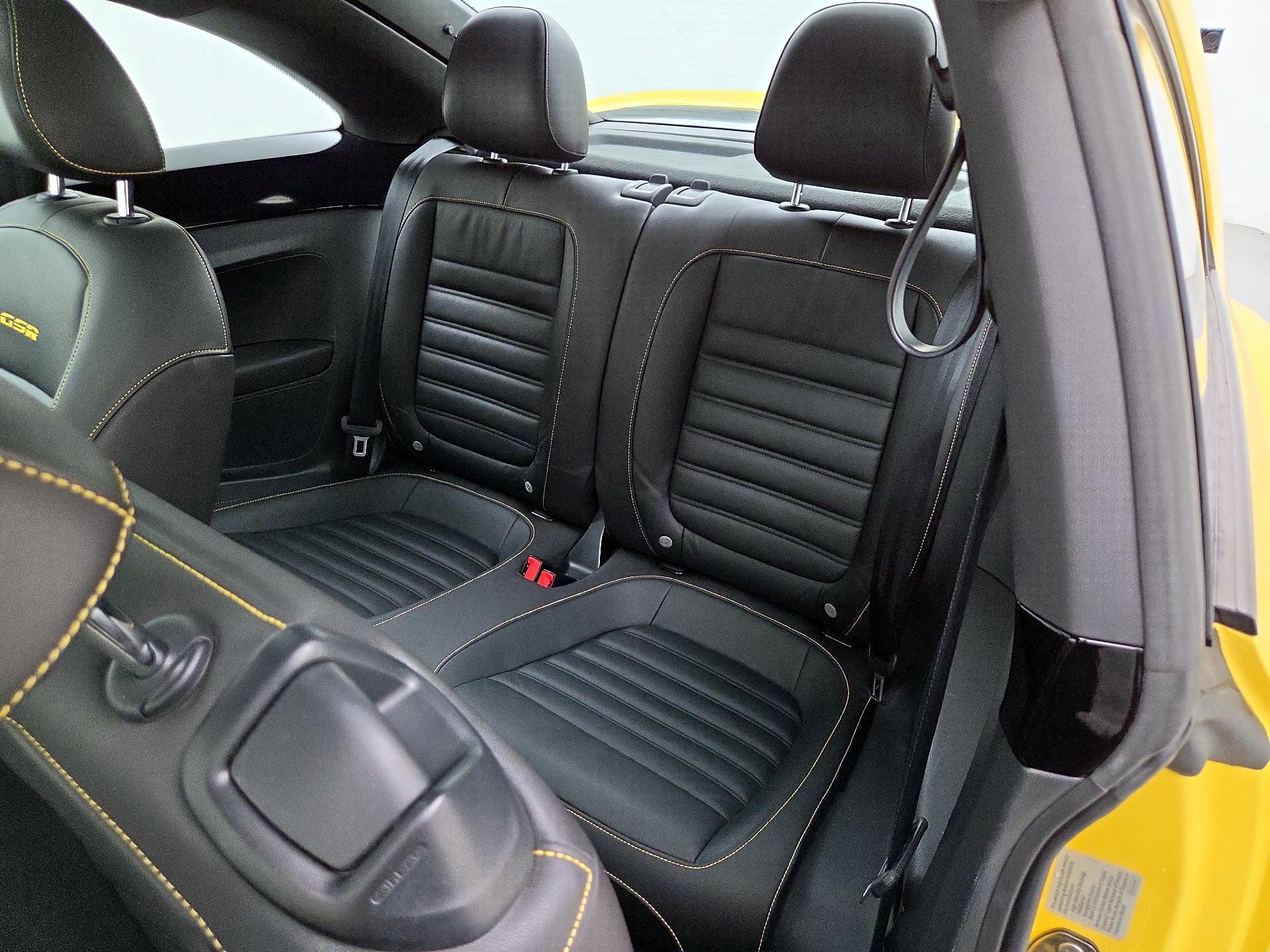 Thumbnail: 2014 Volkswagen Beetle - 20