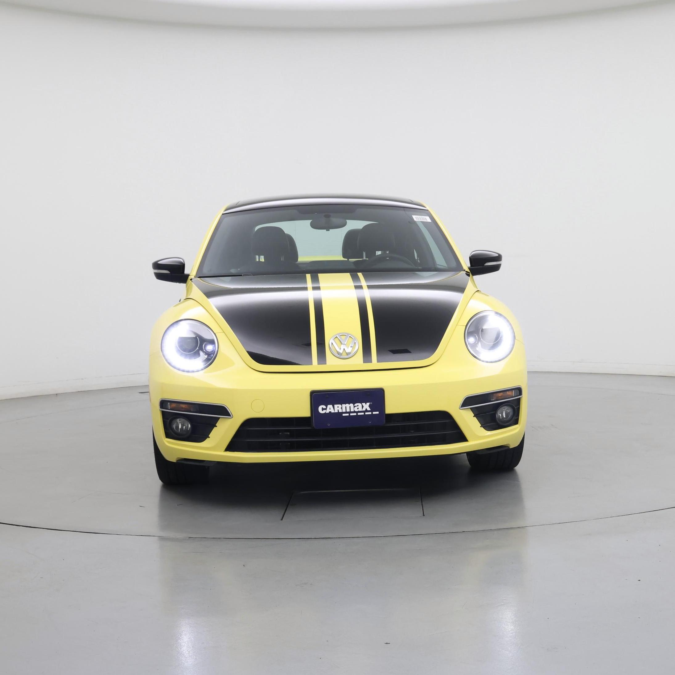 Thumbnail: 2014 Volkswagen Beetle - 5