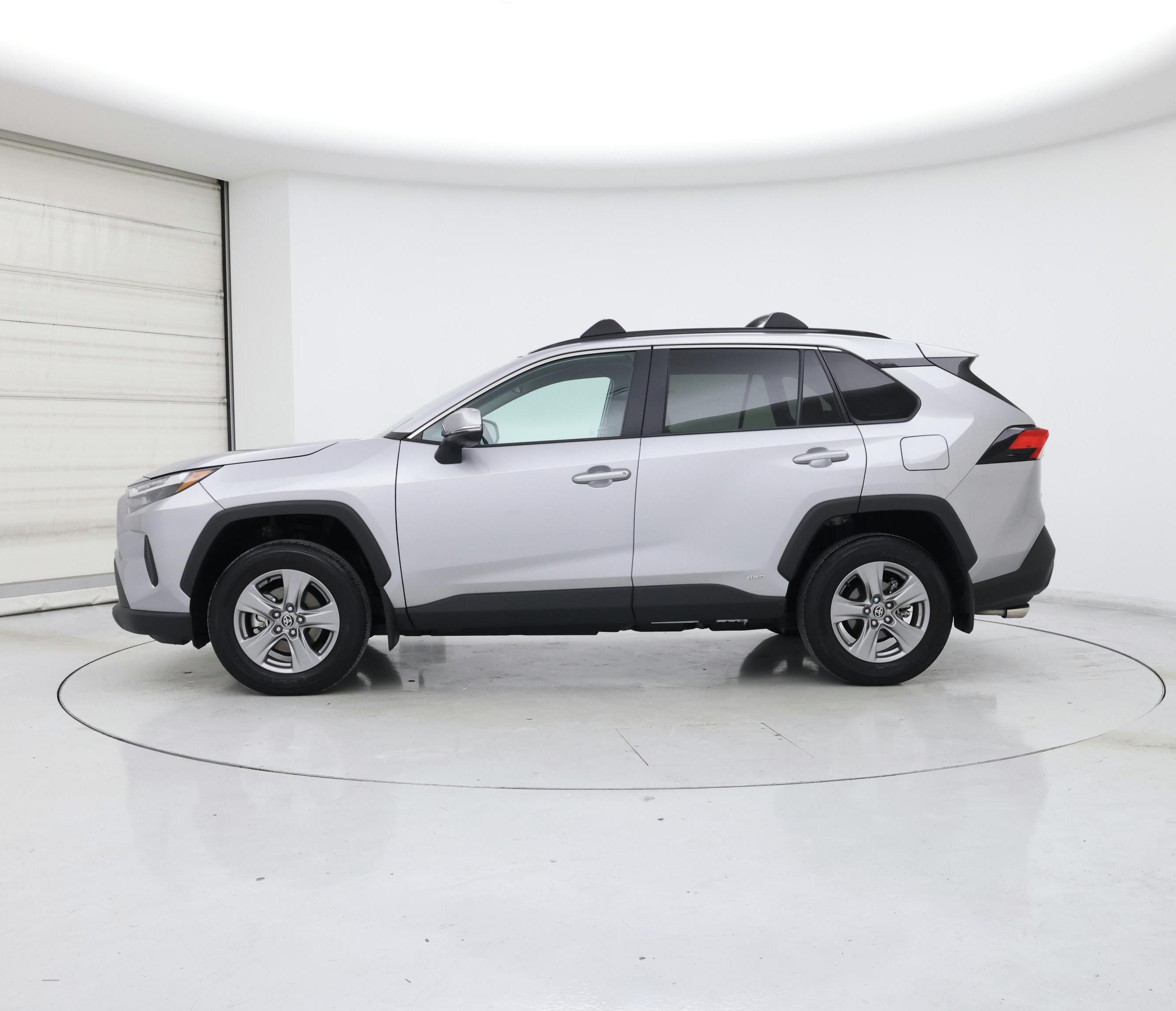 Thumbnail: 2024 Toyota RAV4 - 3