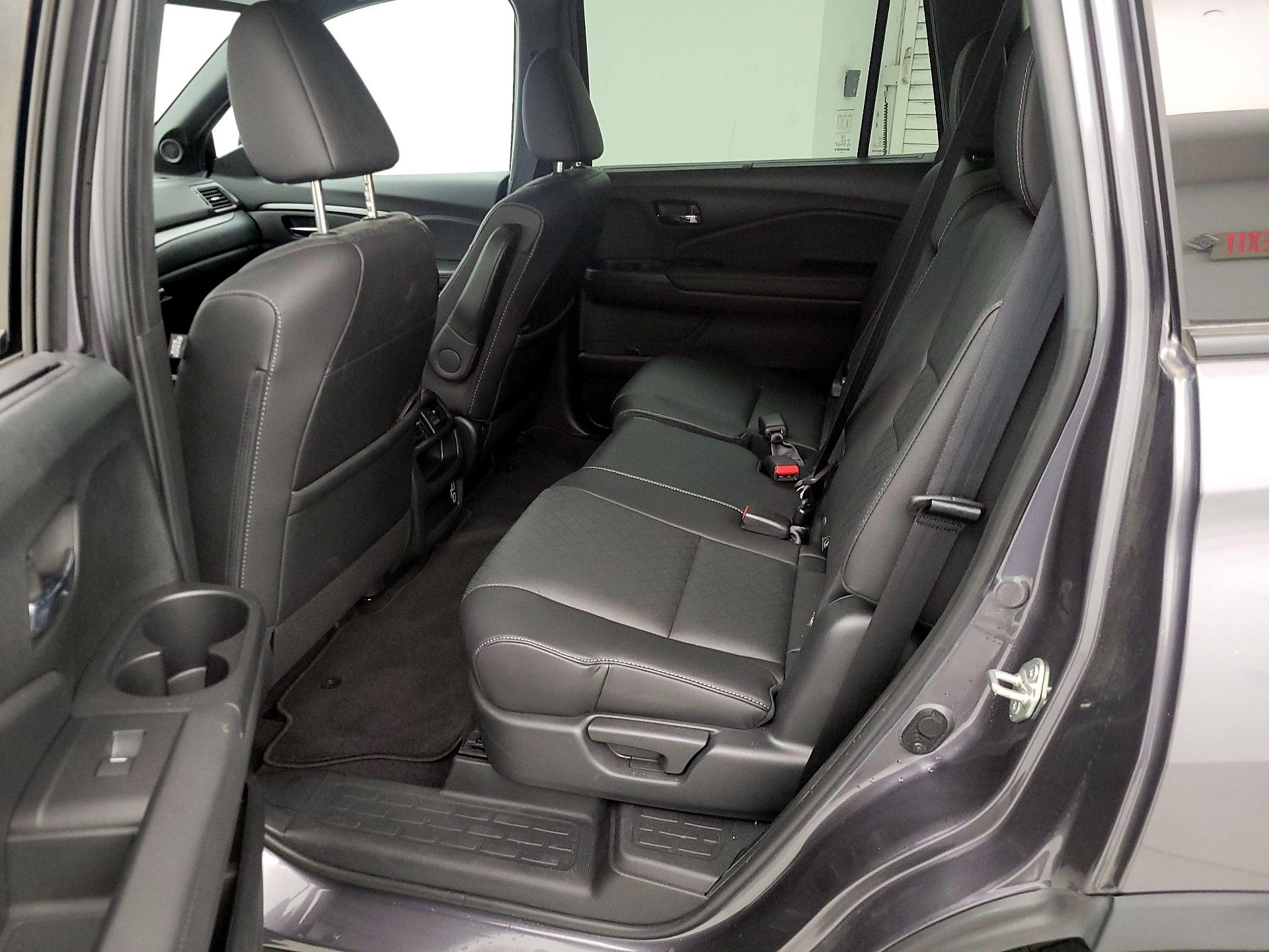 Thumbnail: 2020 Honda Passport - 20