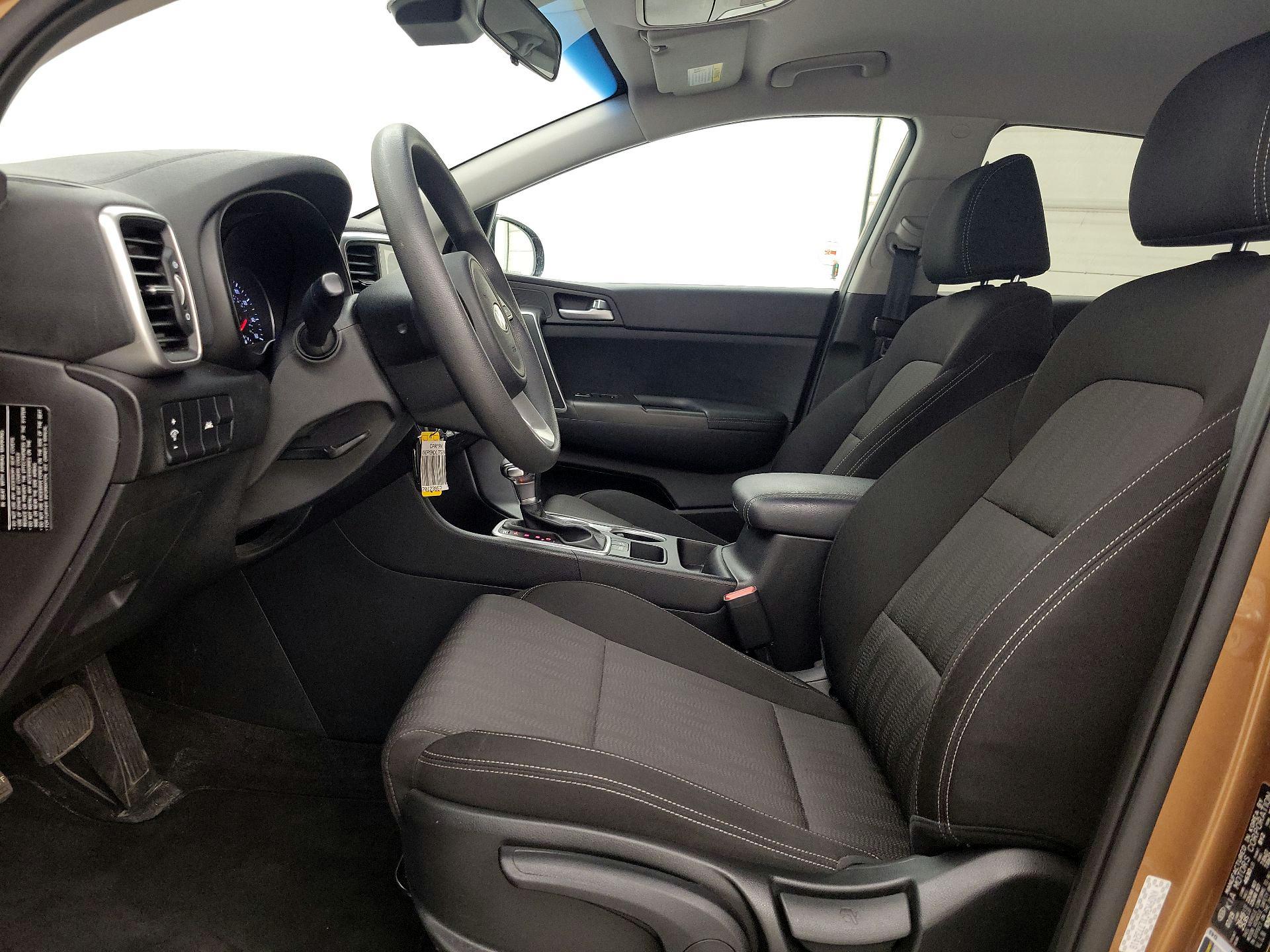 Thumbnail: 2020 Kia Sportage - 11