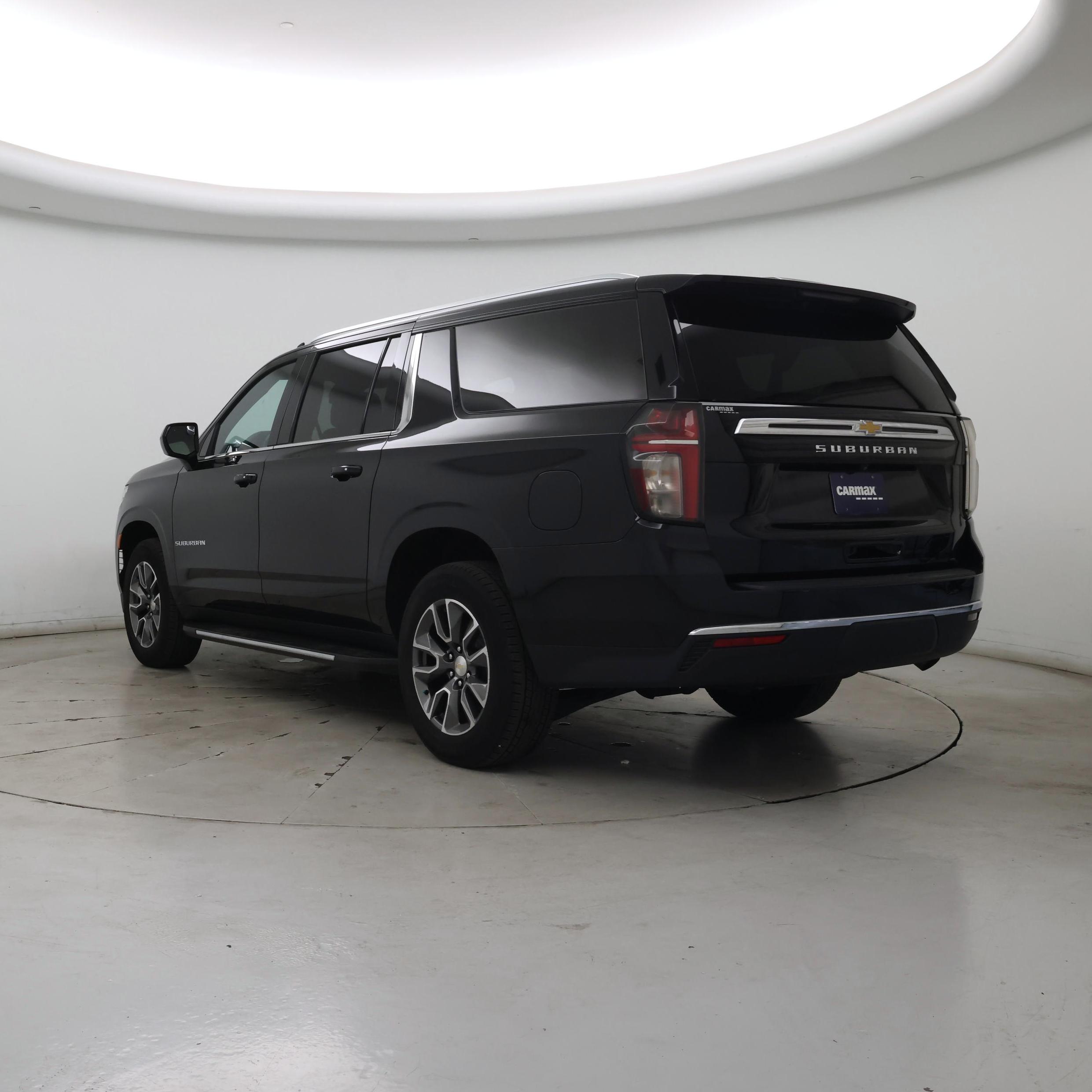 Thumbnail: 2023 Chevrolet Suburban - 2