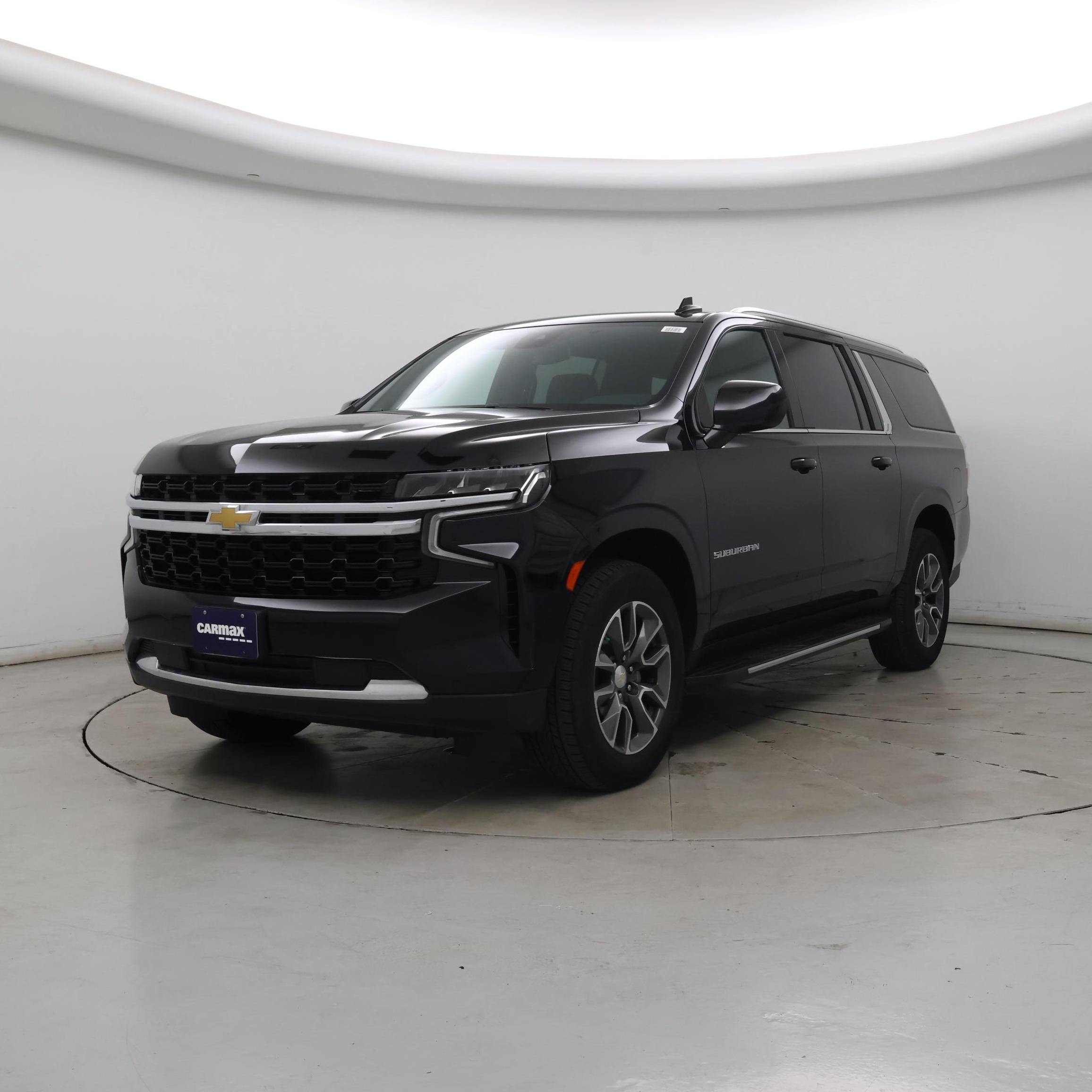 Thumbnail: 2023 Chevrolet Suburban - 4