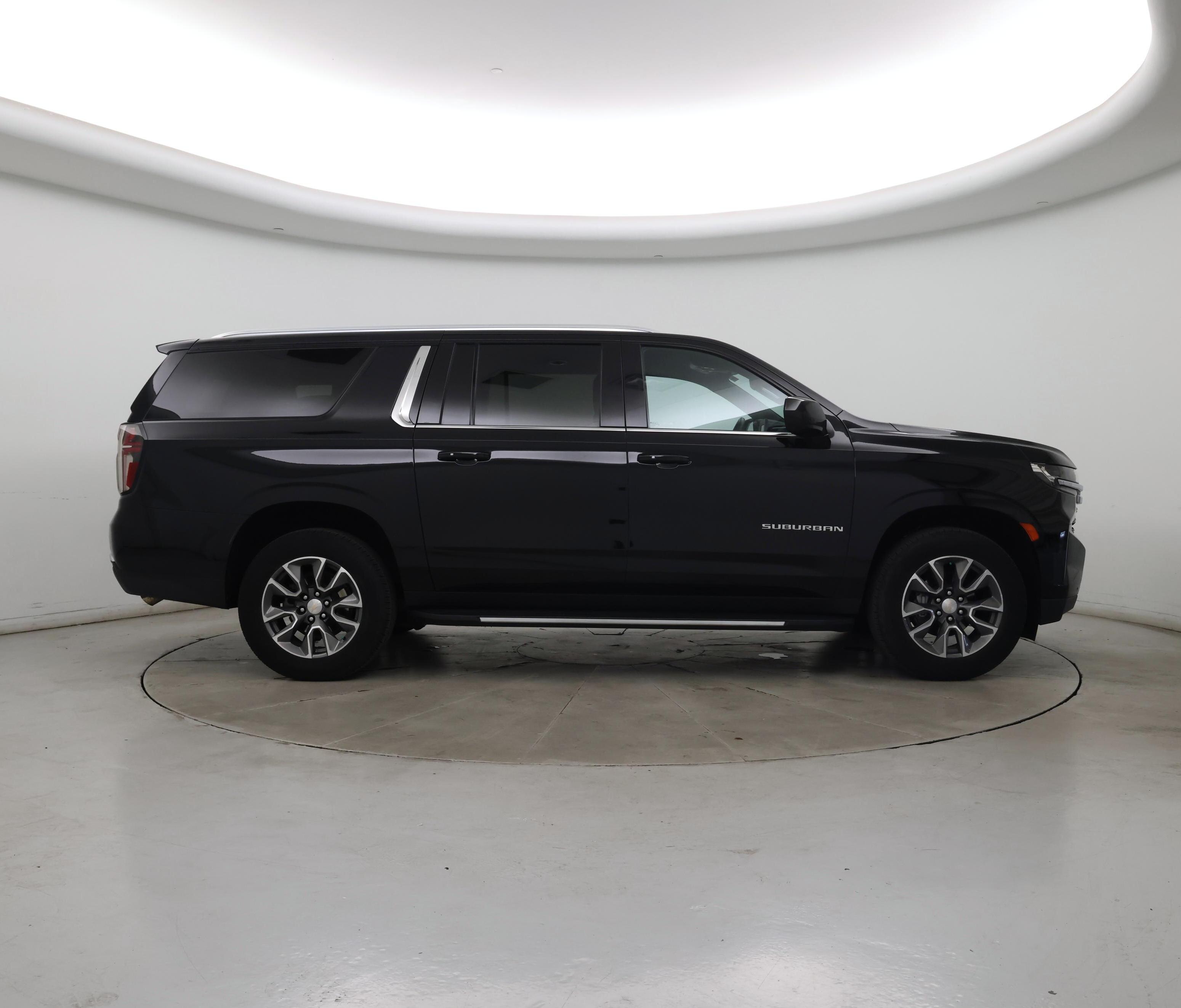 Thumbnail: 2023 Chevrolet Suburban - 7