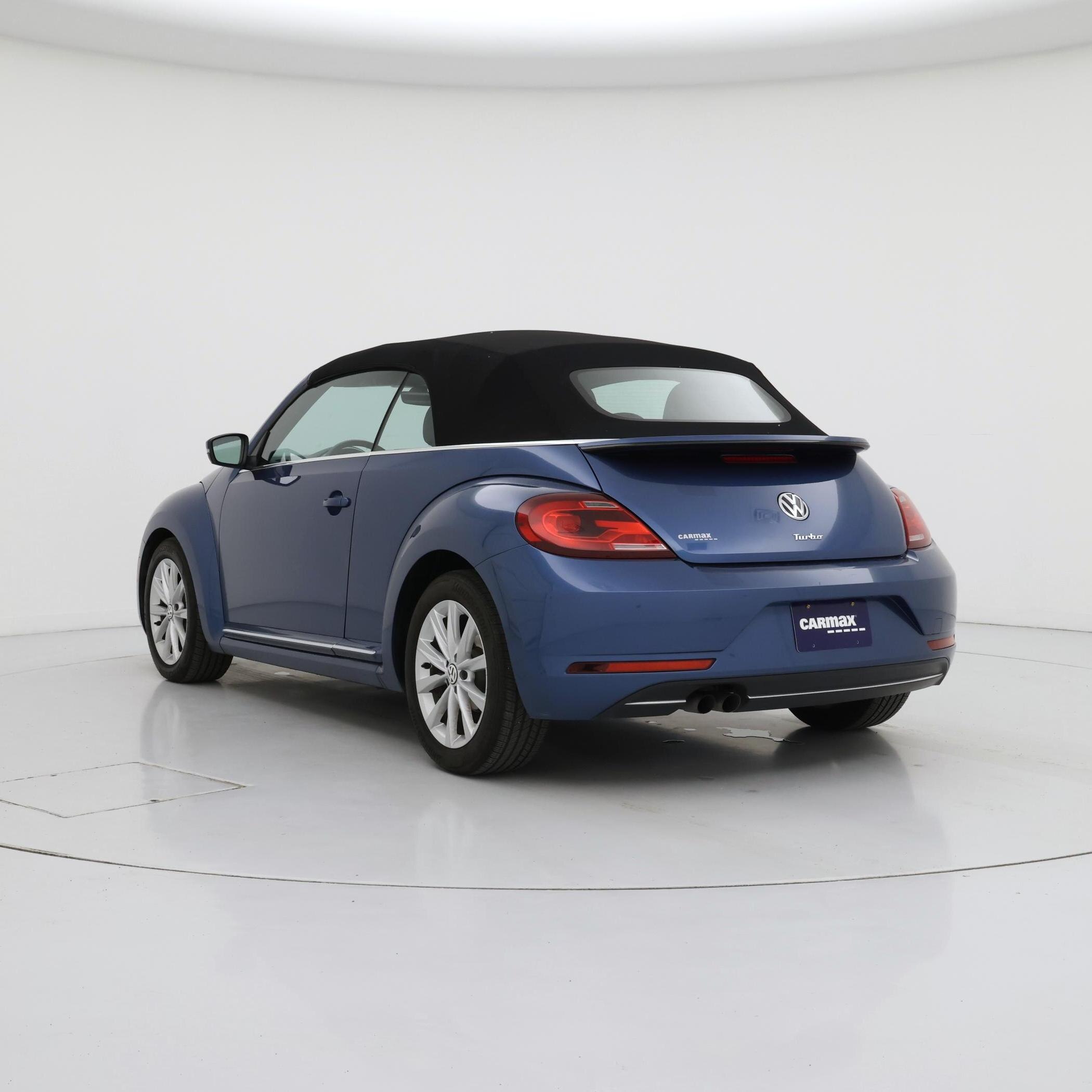 Thumbnail: 2018 Volkswagen Beetle - 2