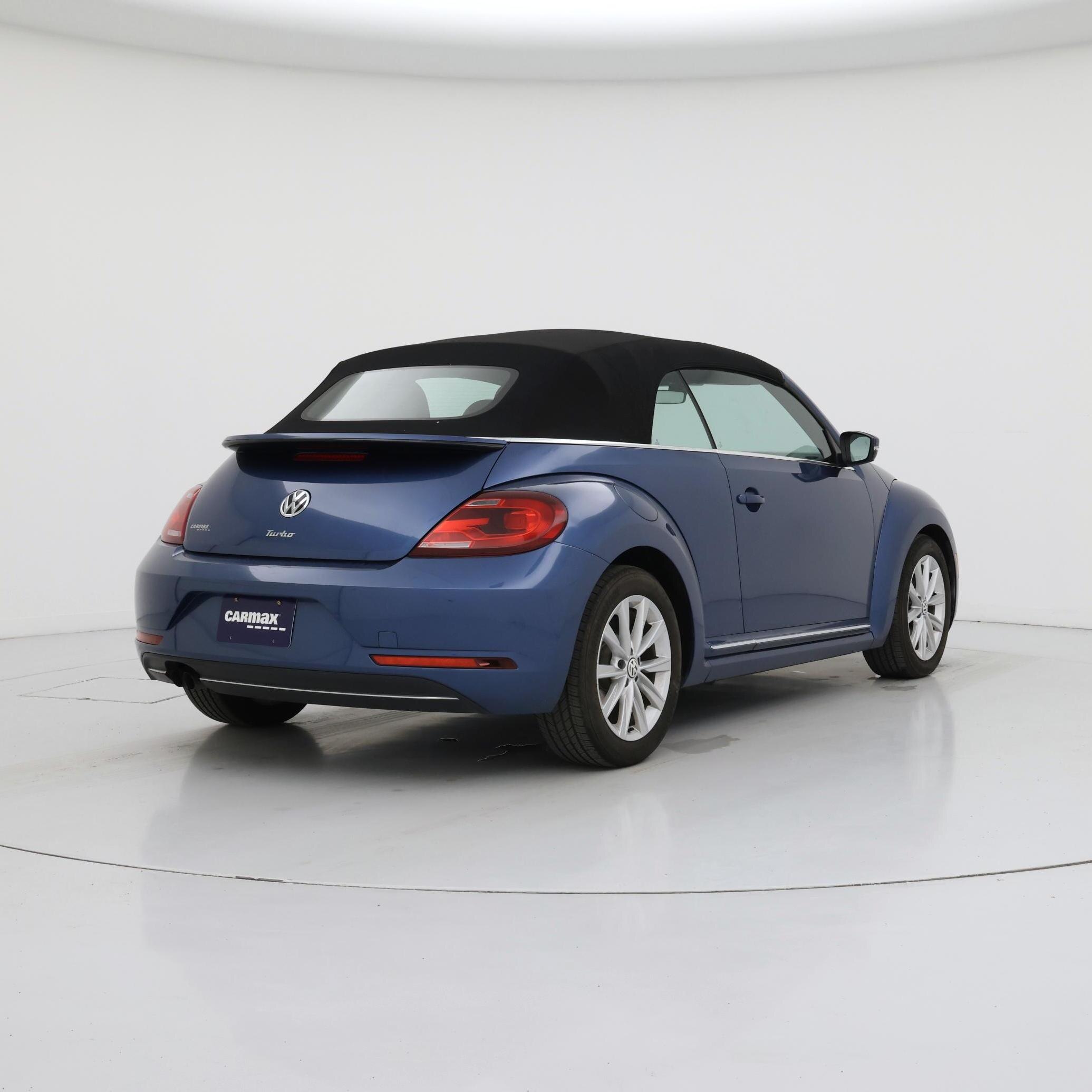 Thumbnail: 2018 Volkswagen Beetle - 8