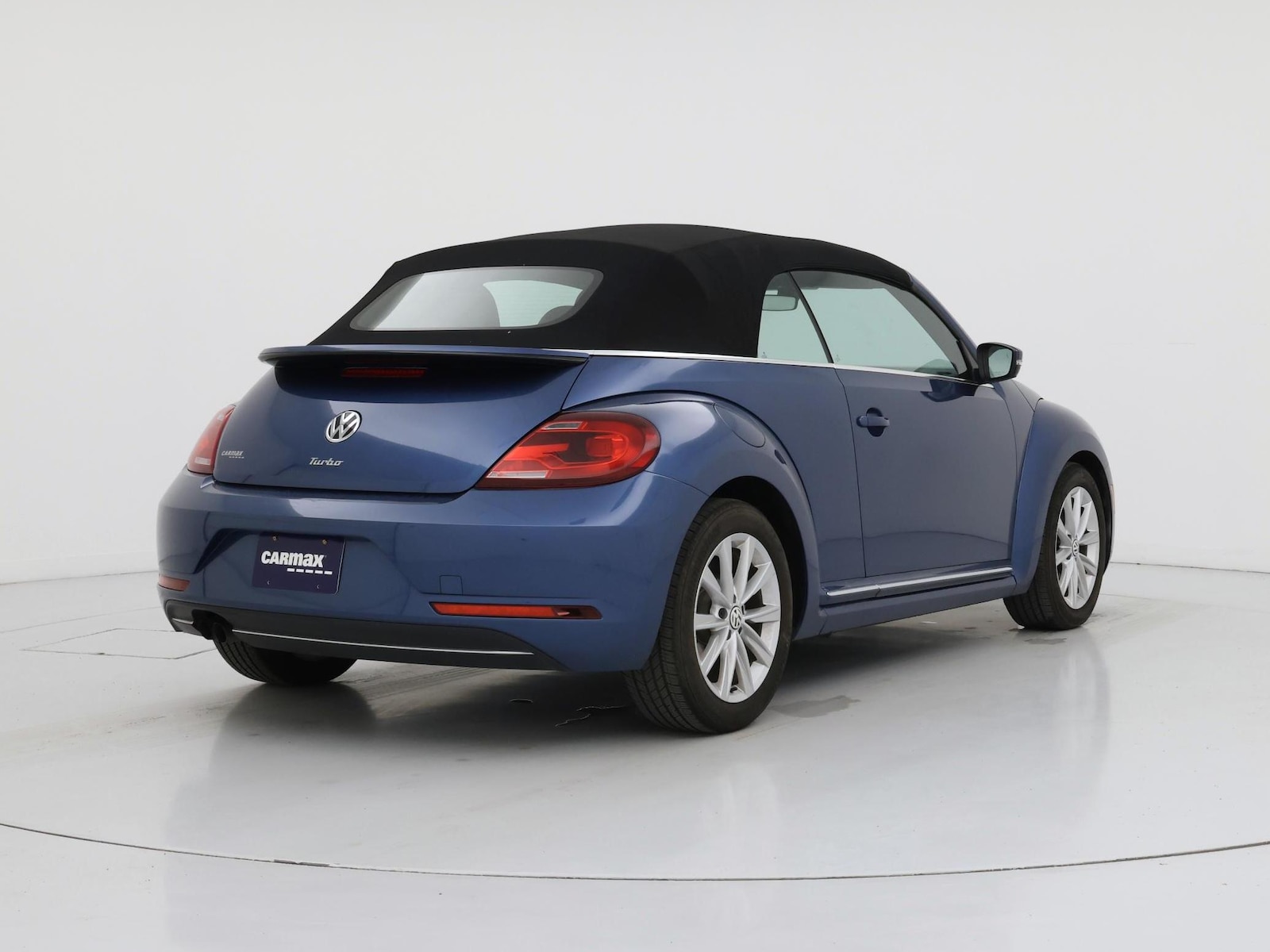 2018 Volkswagen Beetle SE - Photo 9