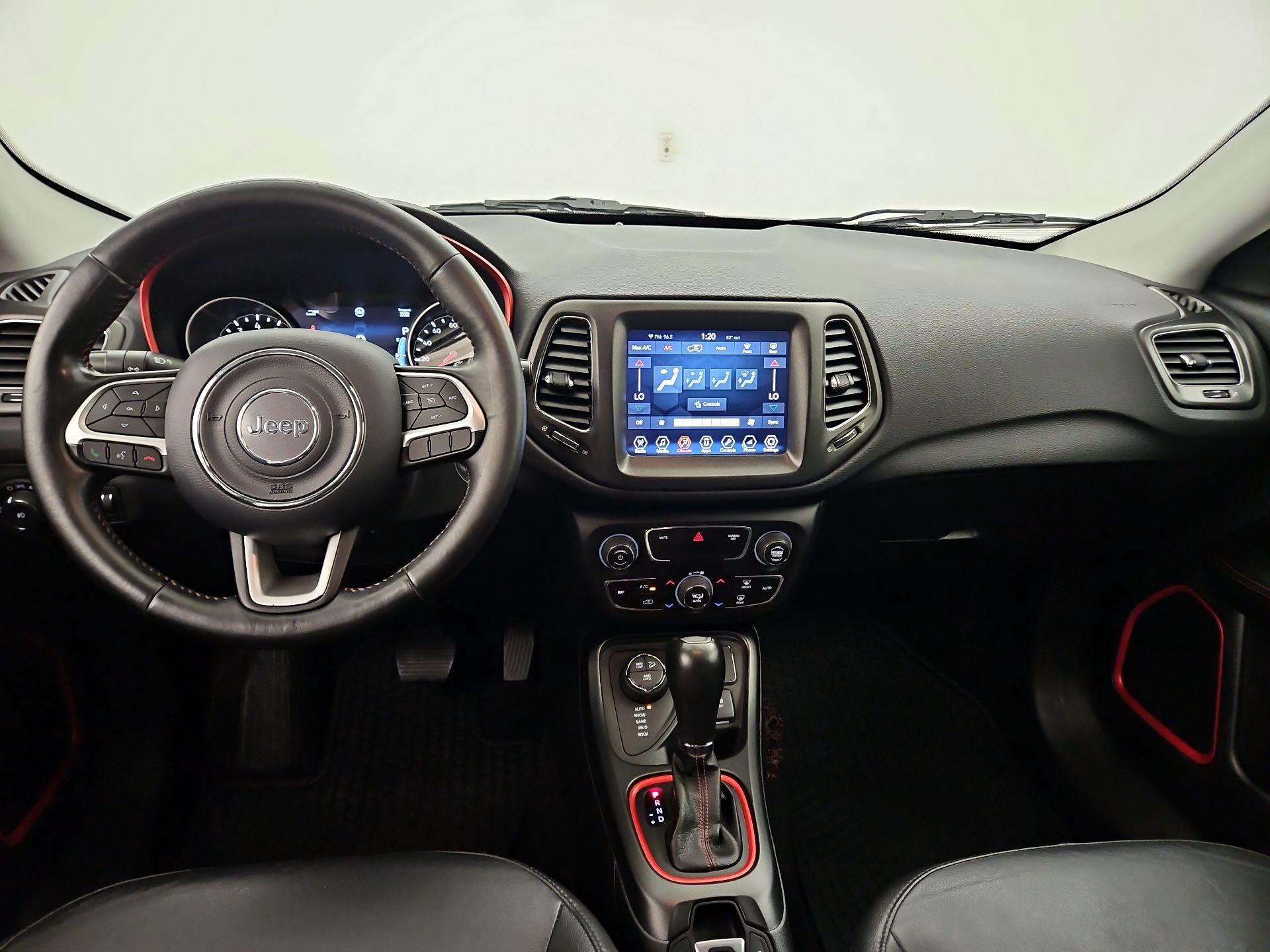 Thumbnail: 2018 Jeep Compass - 9