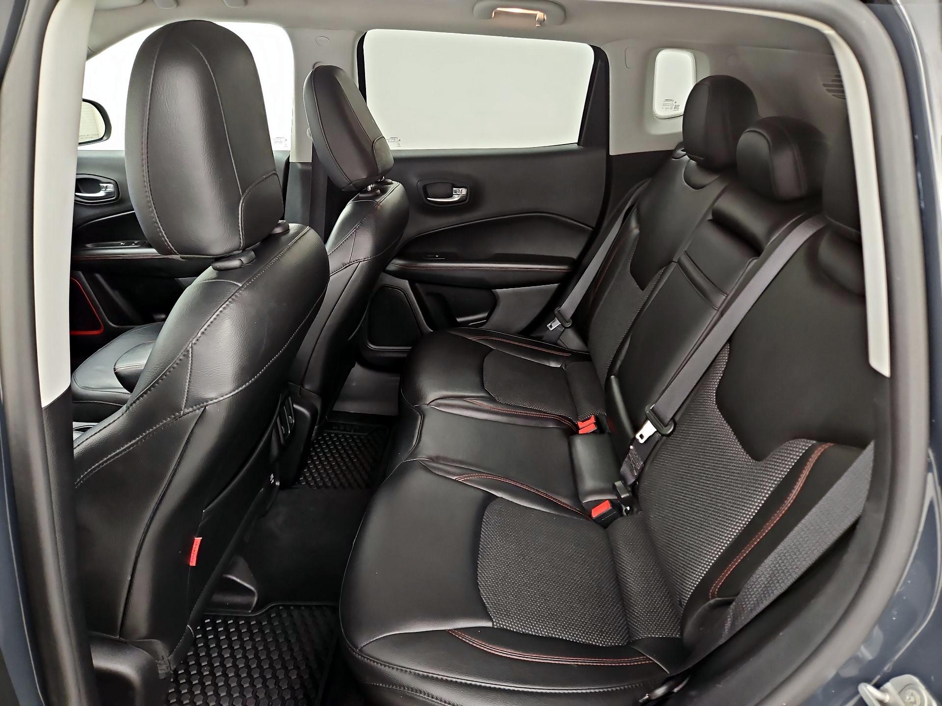 Thumbnail: 2018 Jeep Compass - 19