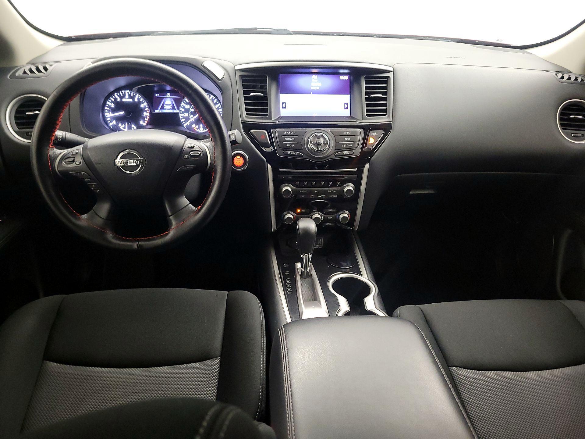 Thumbnail: 2020 Nissan Pathfinder - 9