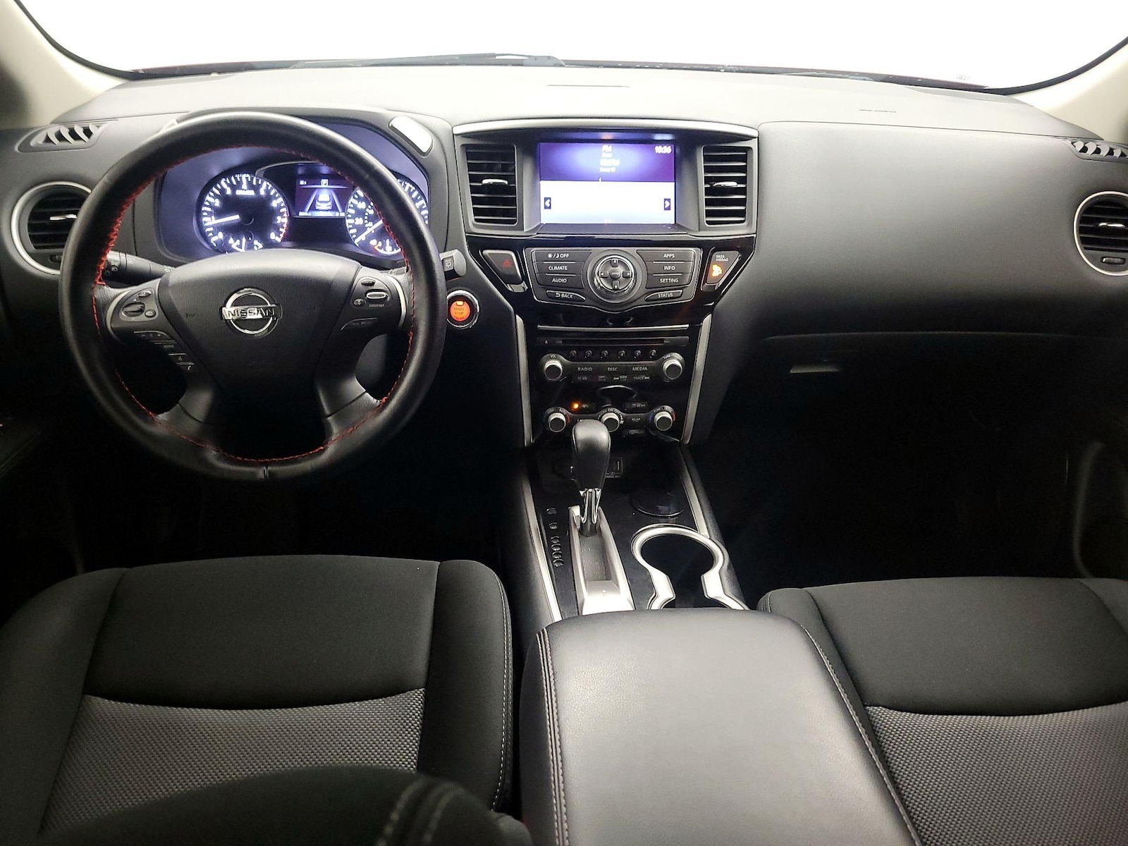 2020 Nissan Pathfinder SV - Photo 10