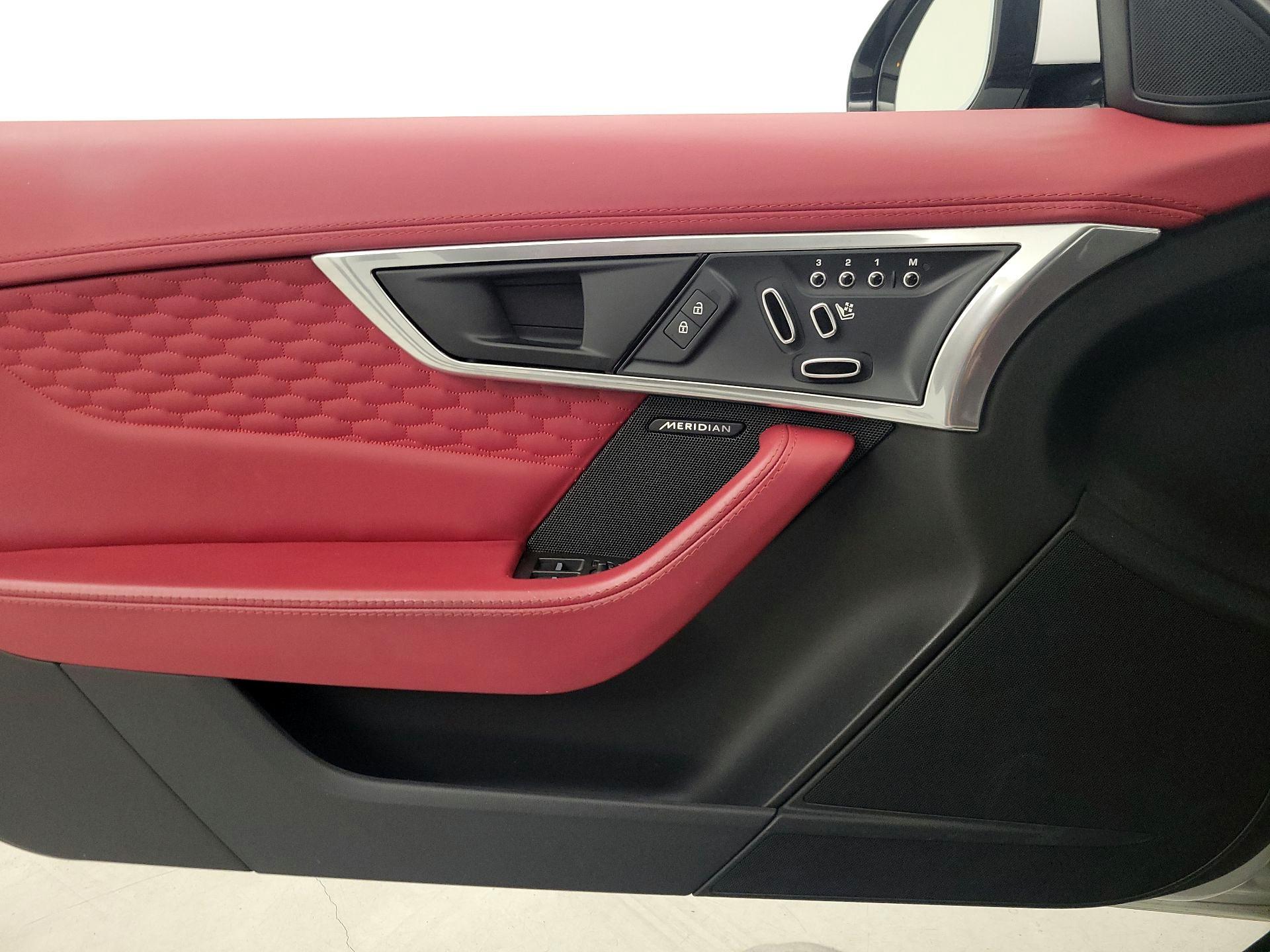 Thumbnail: 2021 Jaguar F-Type - 12