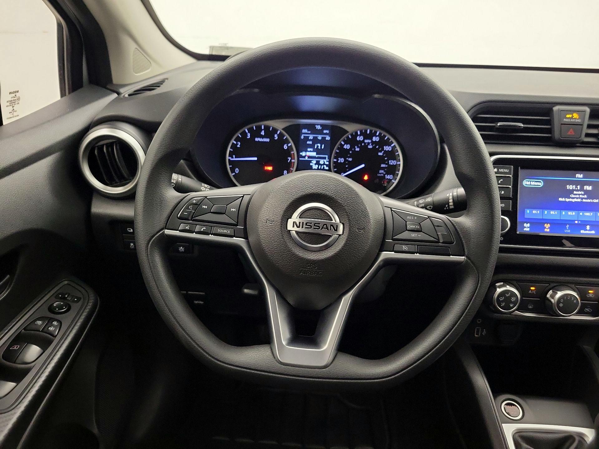 Thumbnail: 2021 Nissan Versa - 10