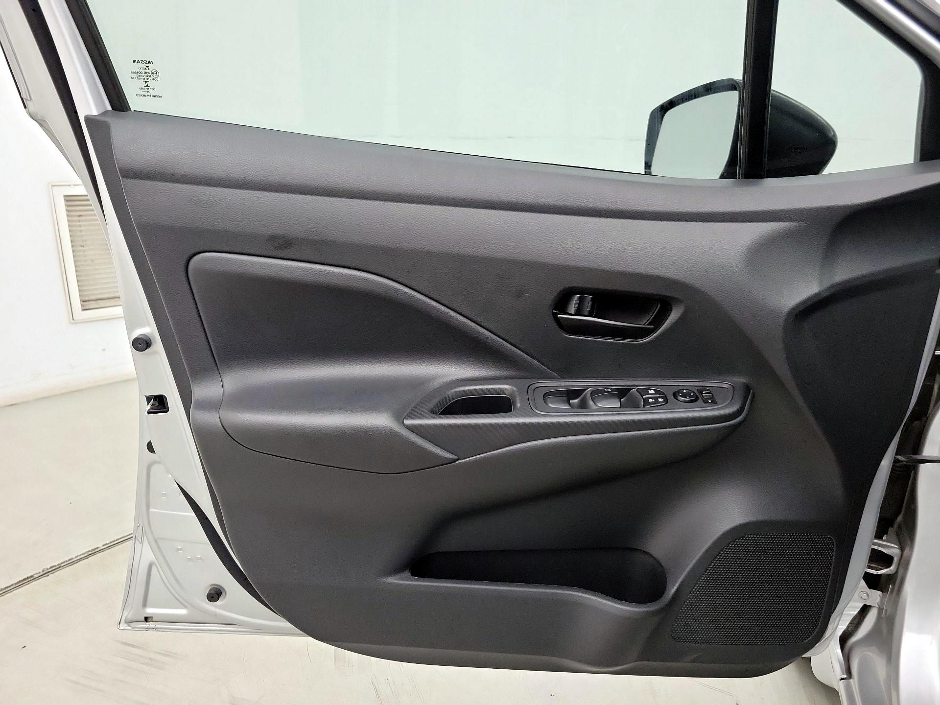 Thumbnail: 2021 Nissan Versa - 12