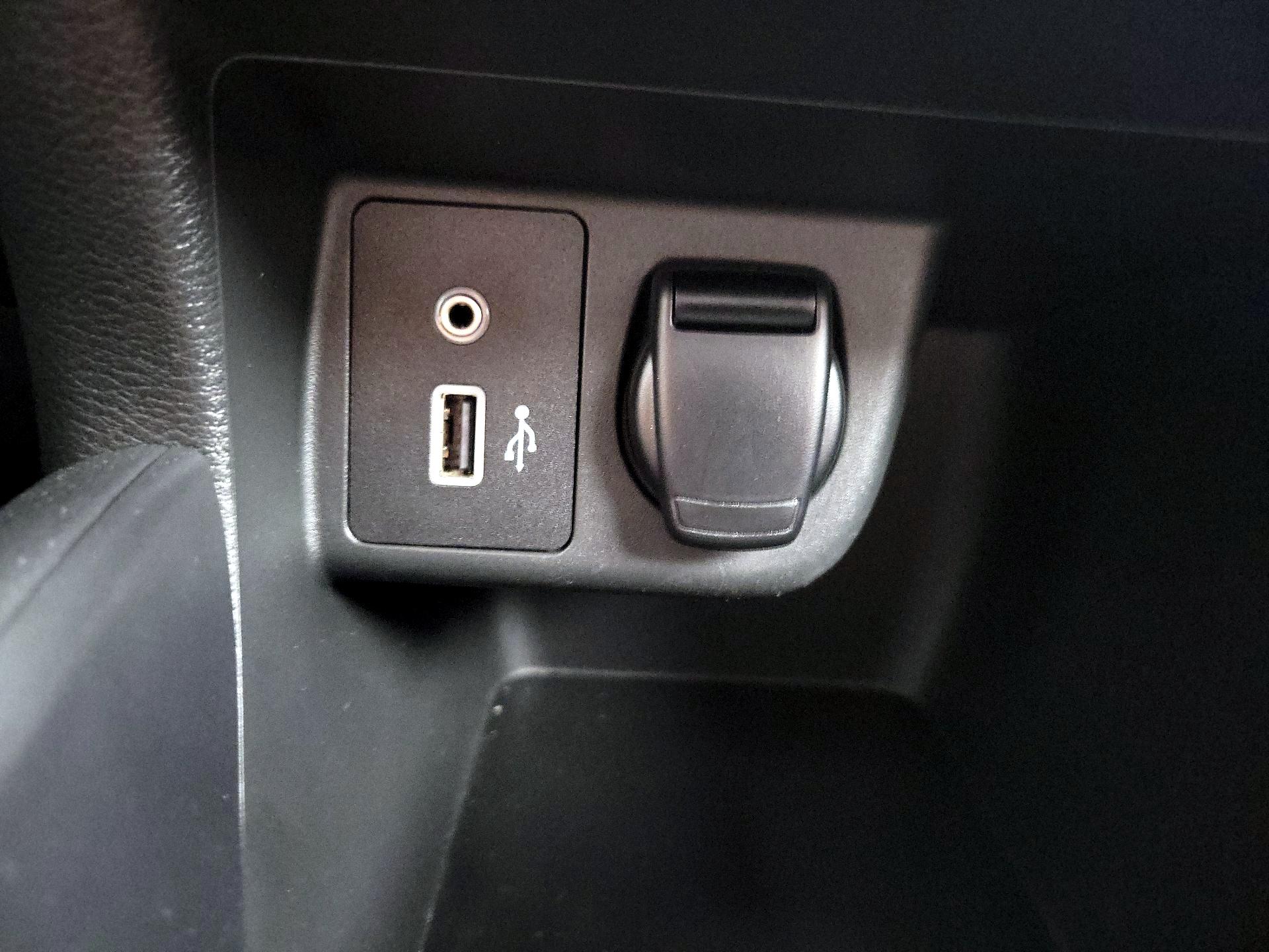 Thumbnail: 2021 Nissan Versa - 18