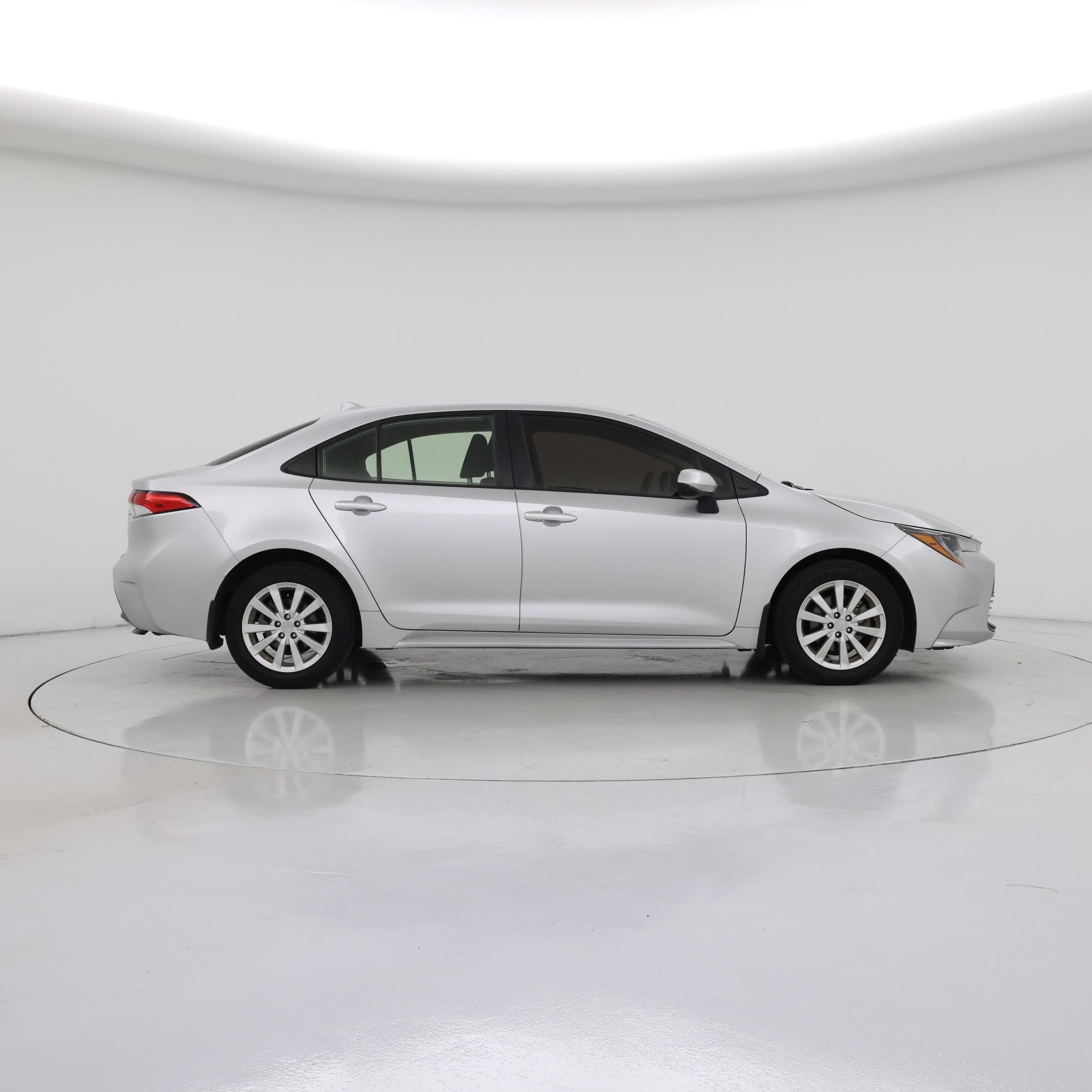 Thumbnail: 2023 Toyota Corolla - 7