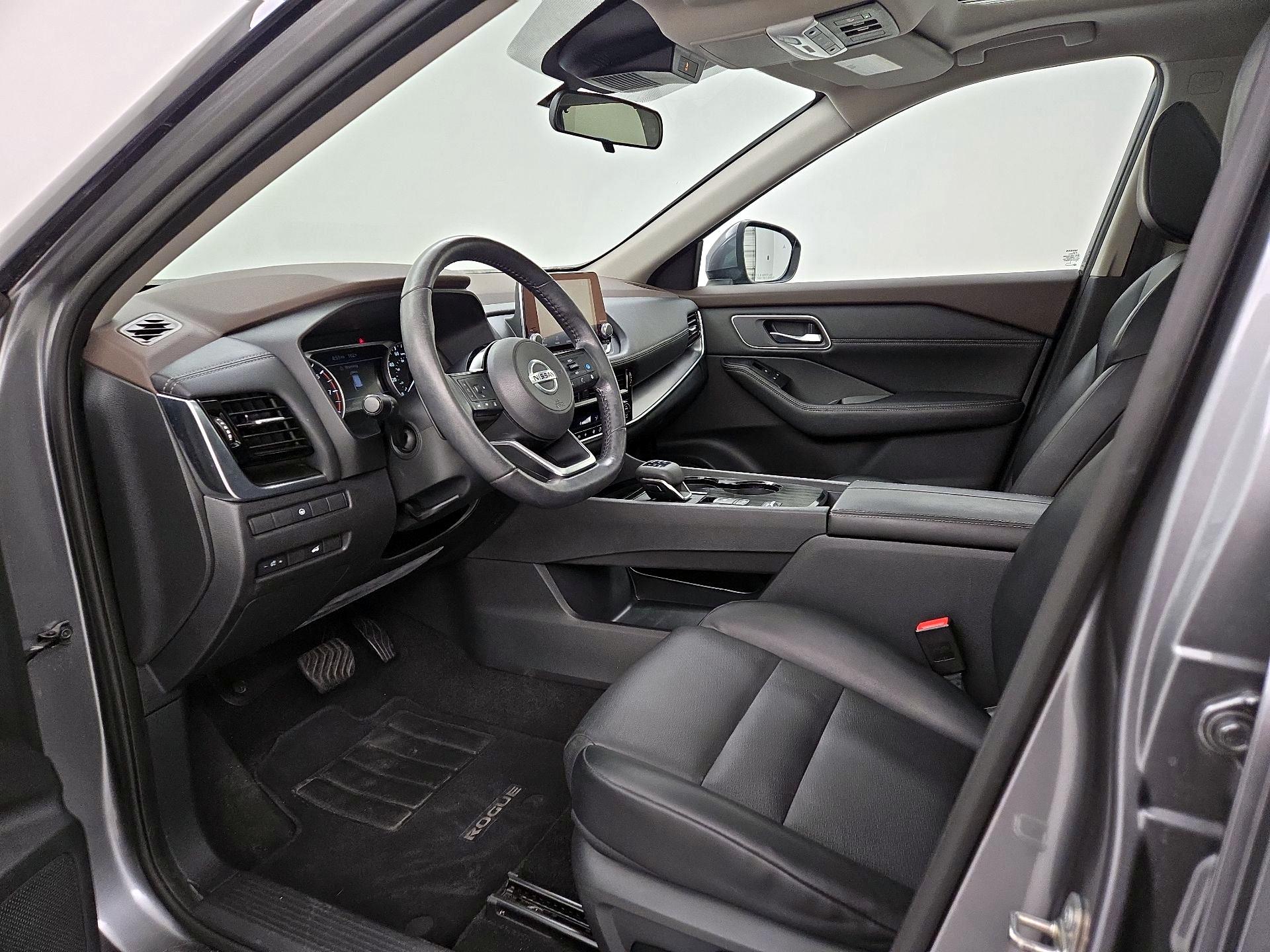 Thumbnail: 2021 Nissan Rogue - 11