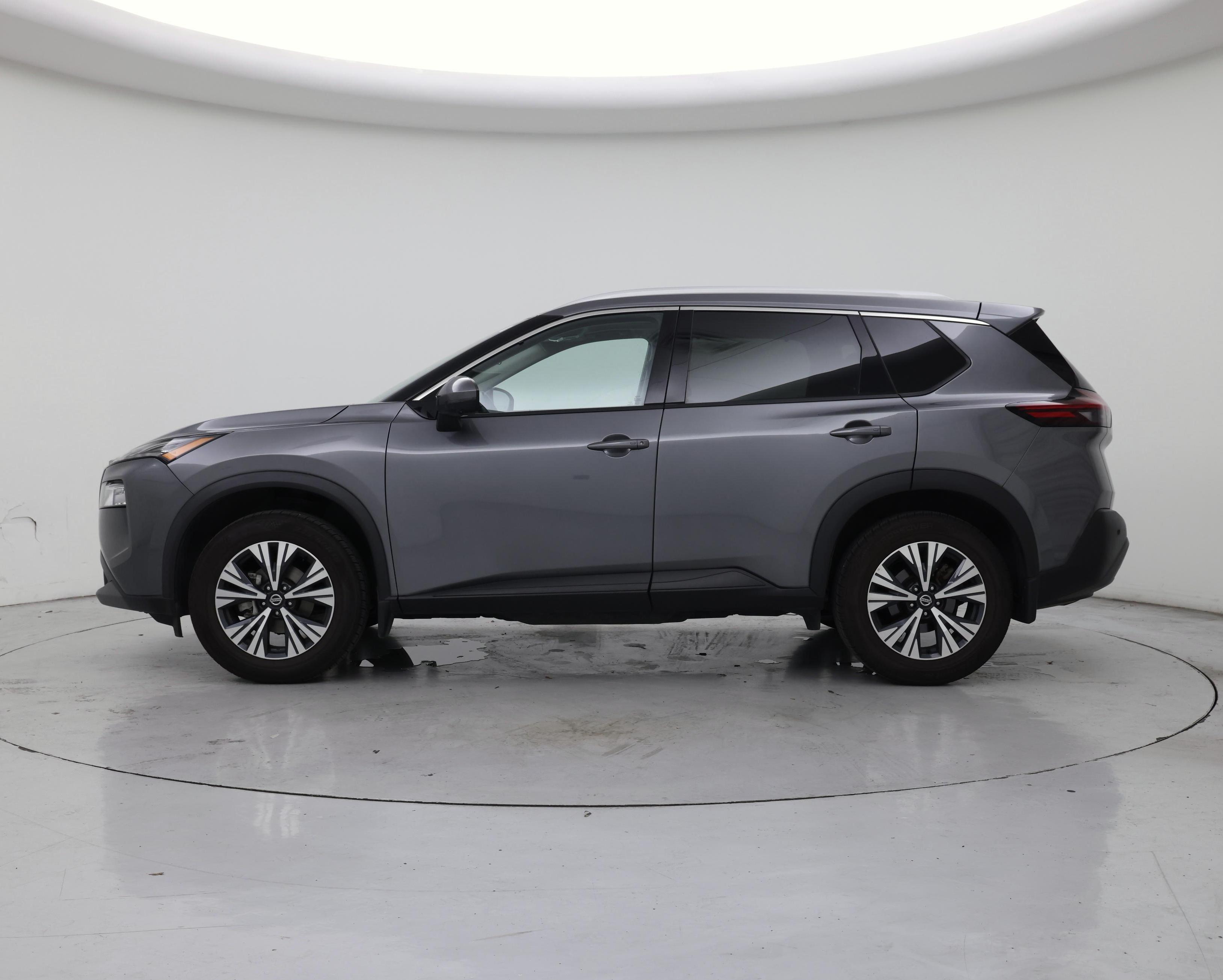 Thumbnail: 2021 Nissan Rogue - 3