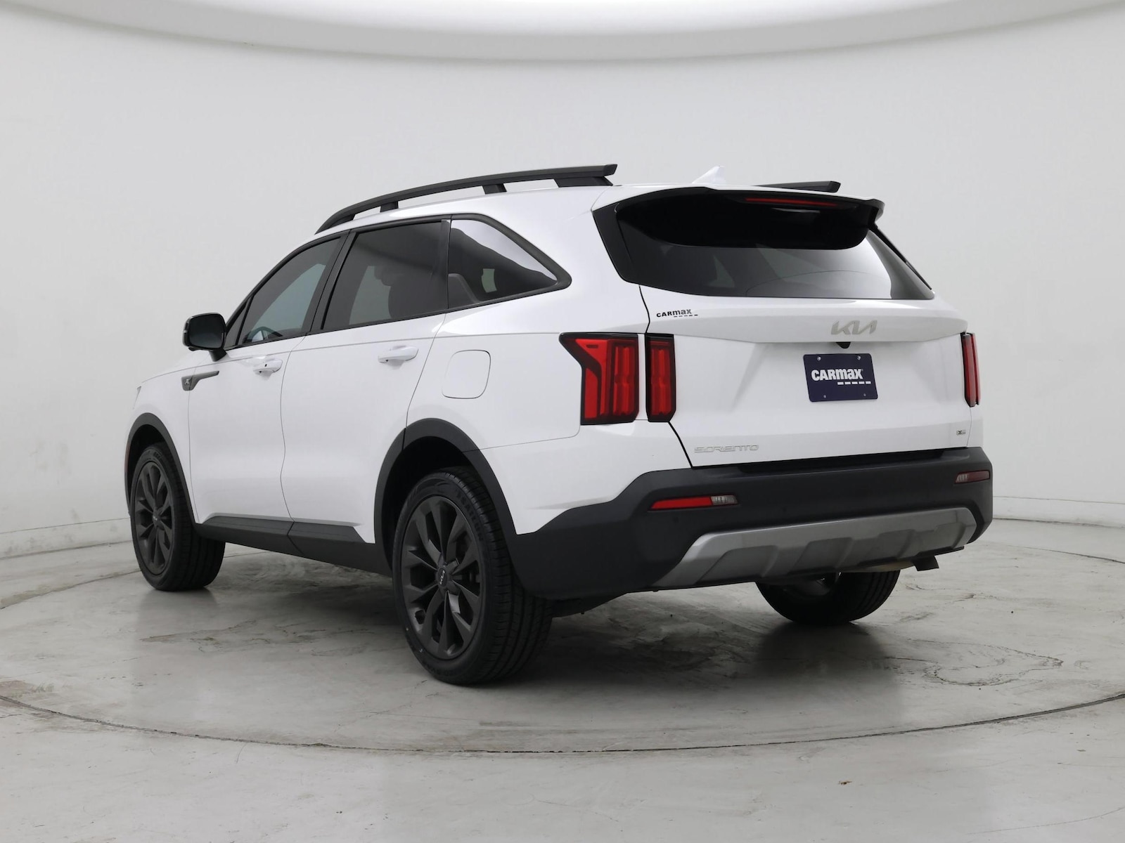 2023 Kia Sorento X-Line SX-P - Photo 3
