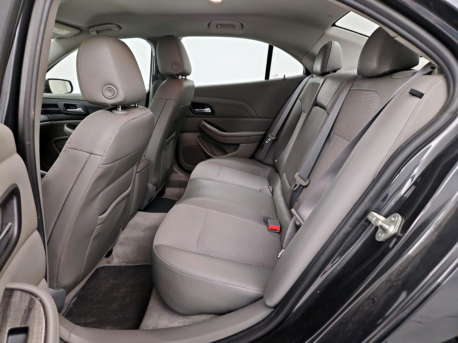 Thumbnail: 2015 Chevrolet Malibu - 19