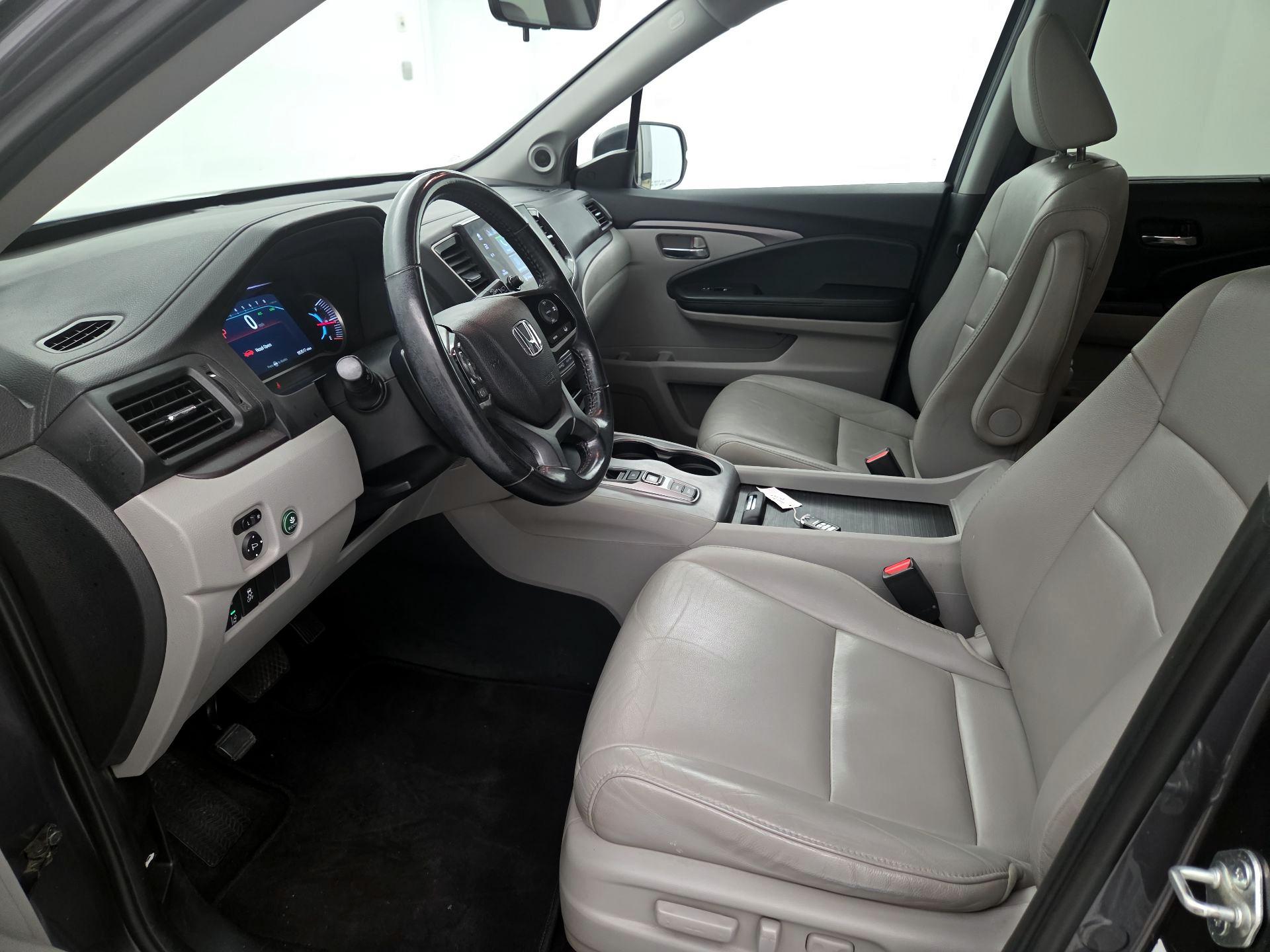 Thumbnail: 2021 Honda Pilot - 11